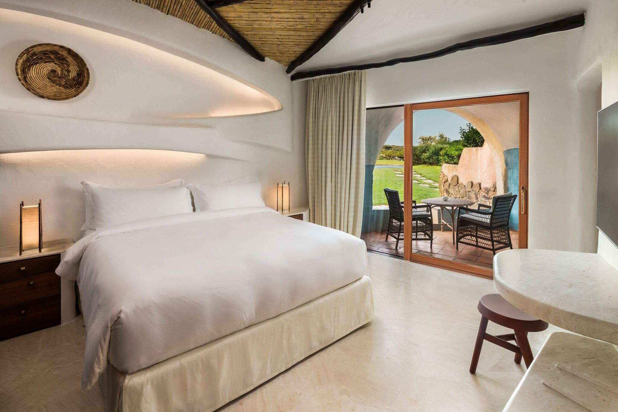 Suite Deluxe King Bed