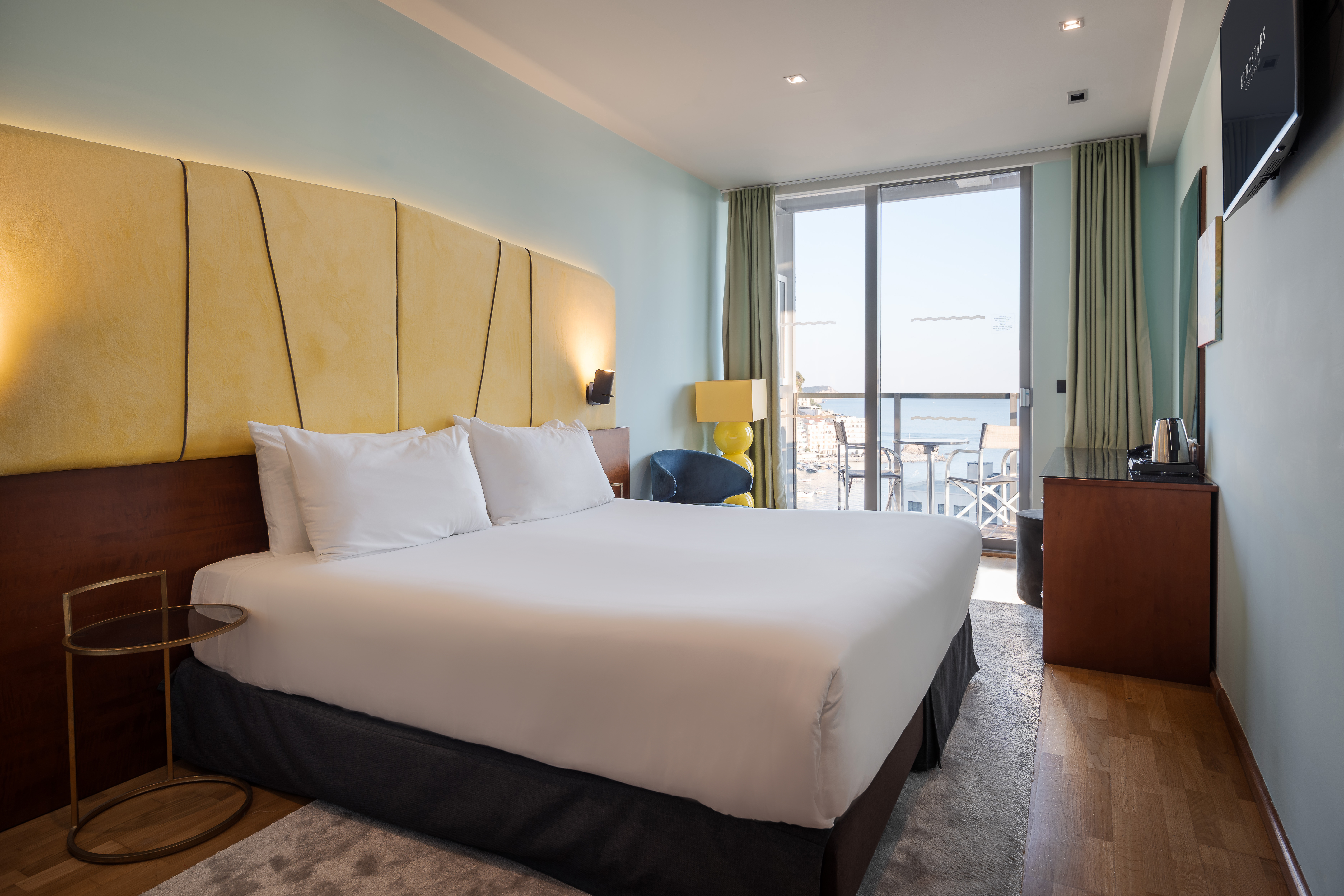 Junior Suite with Terrace