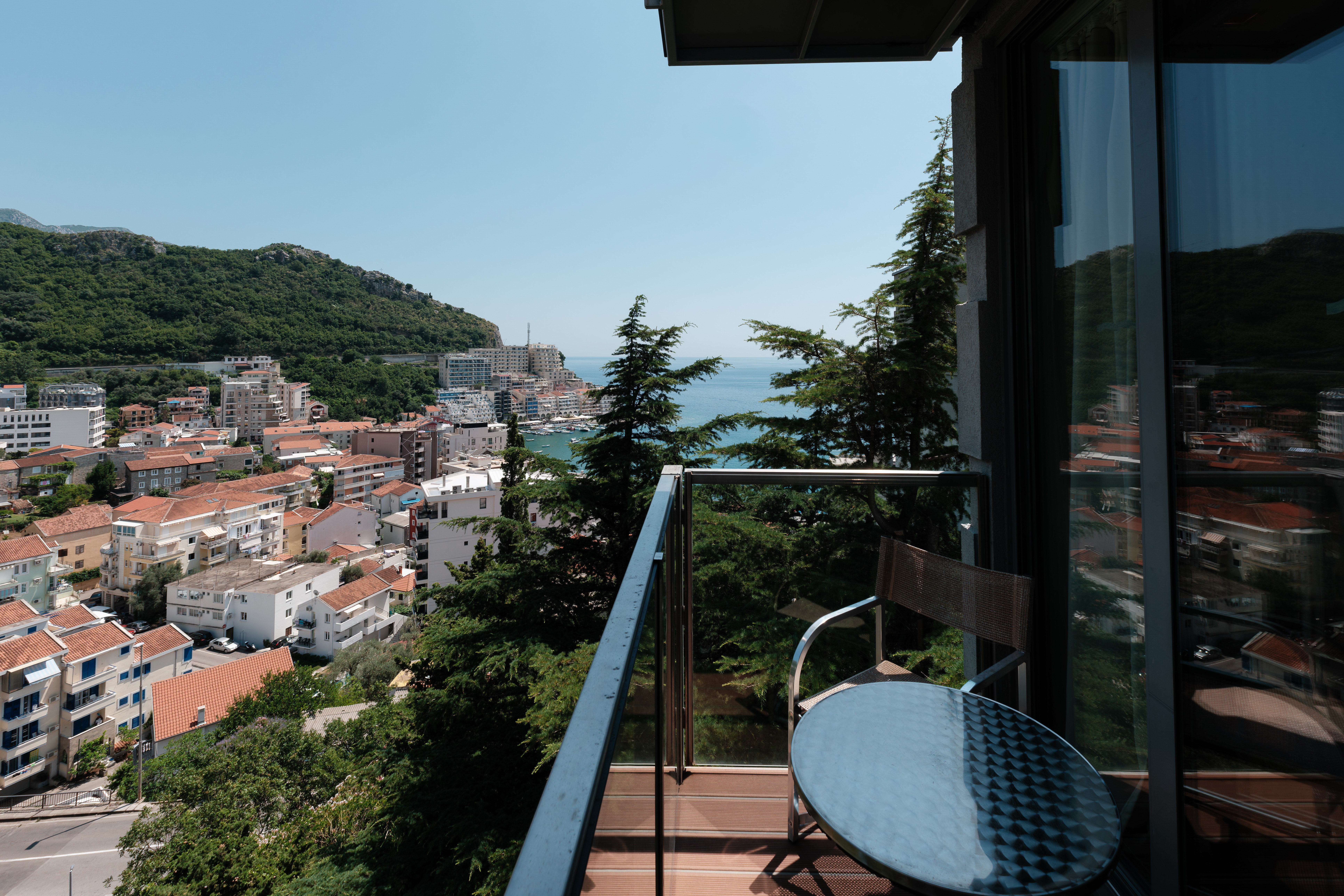 Double Single Deluxe with Balcony