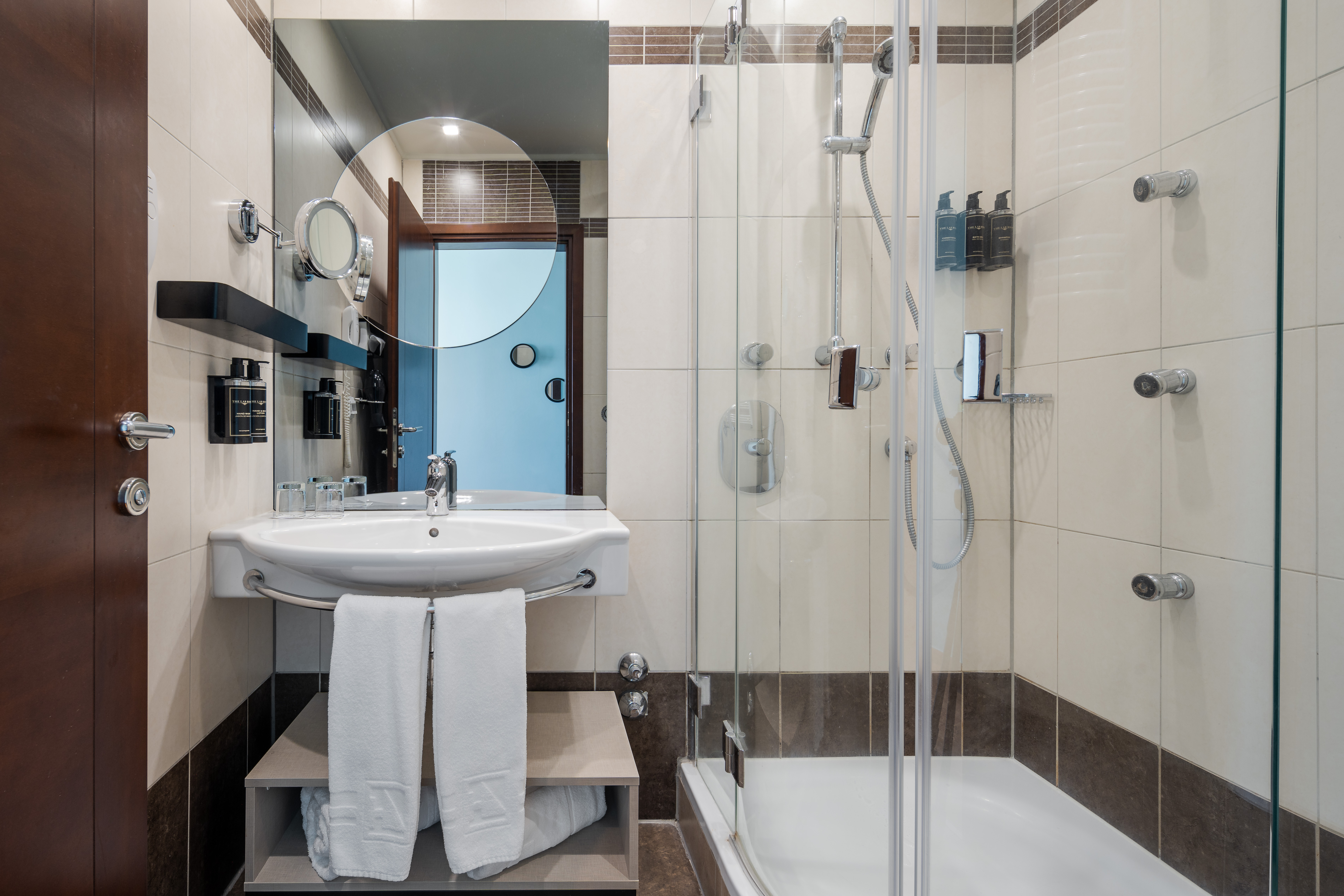 Double or Twin Deluxe Sea View with Balcony