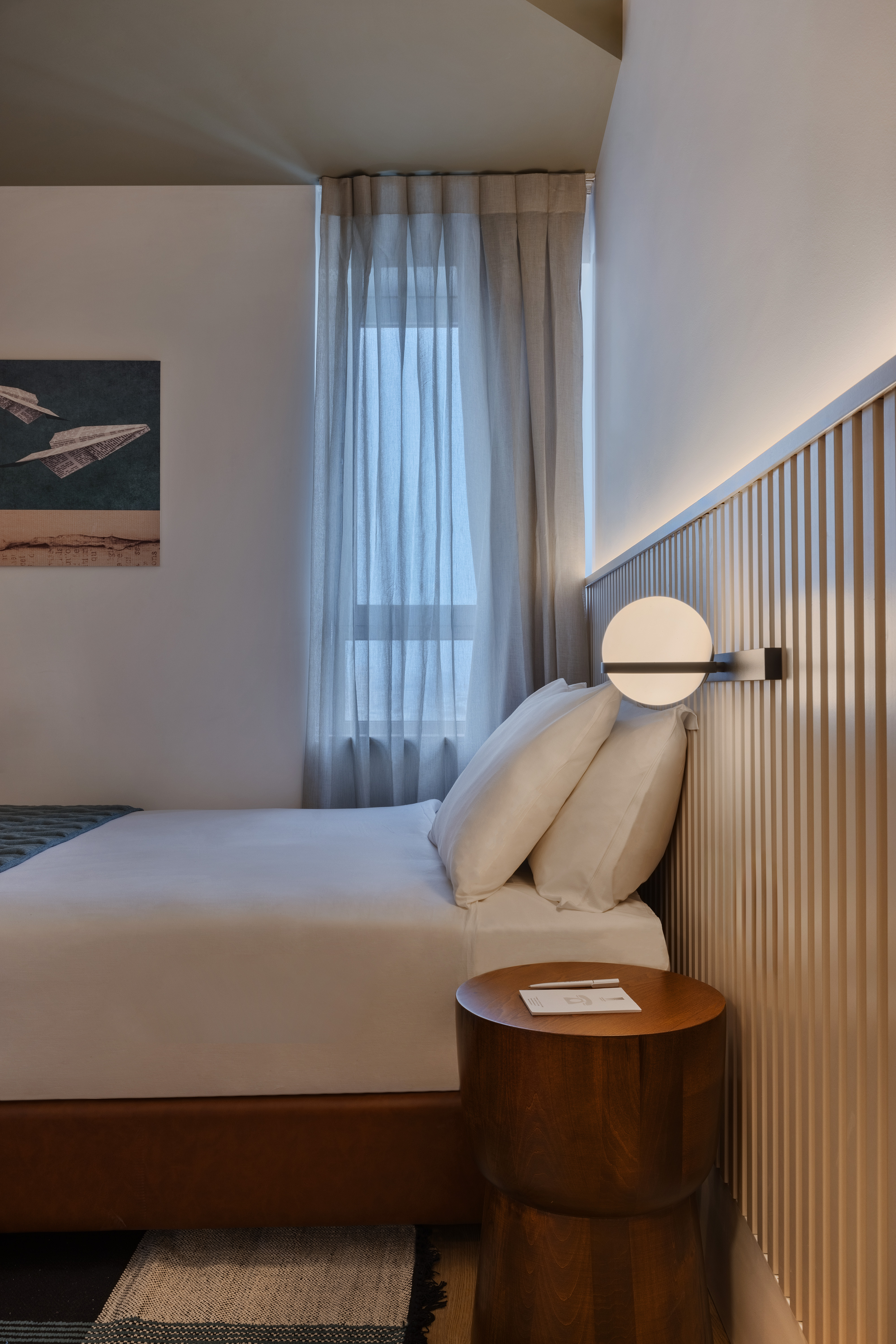 Single Deluxe Two Beds