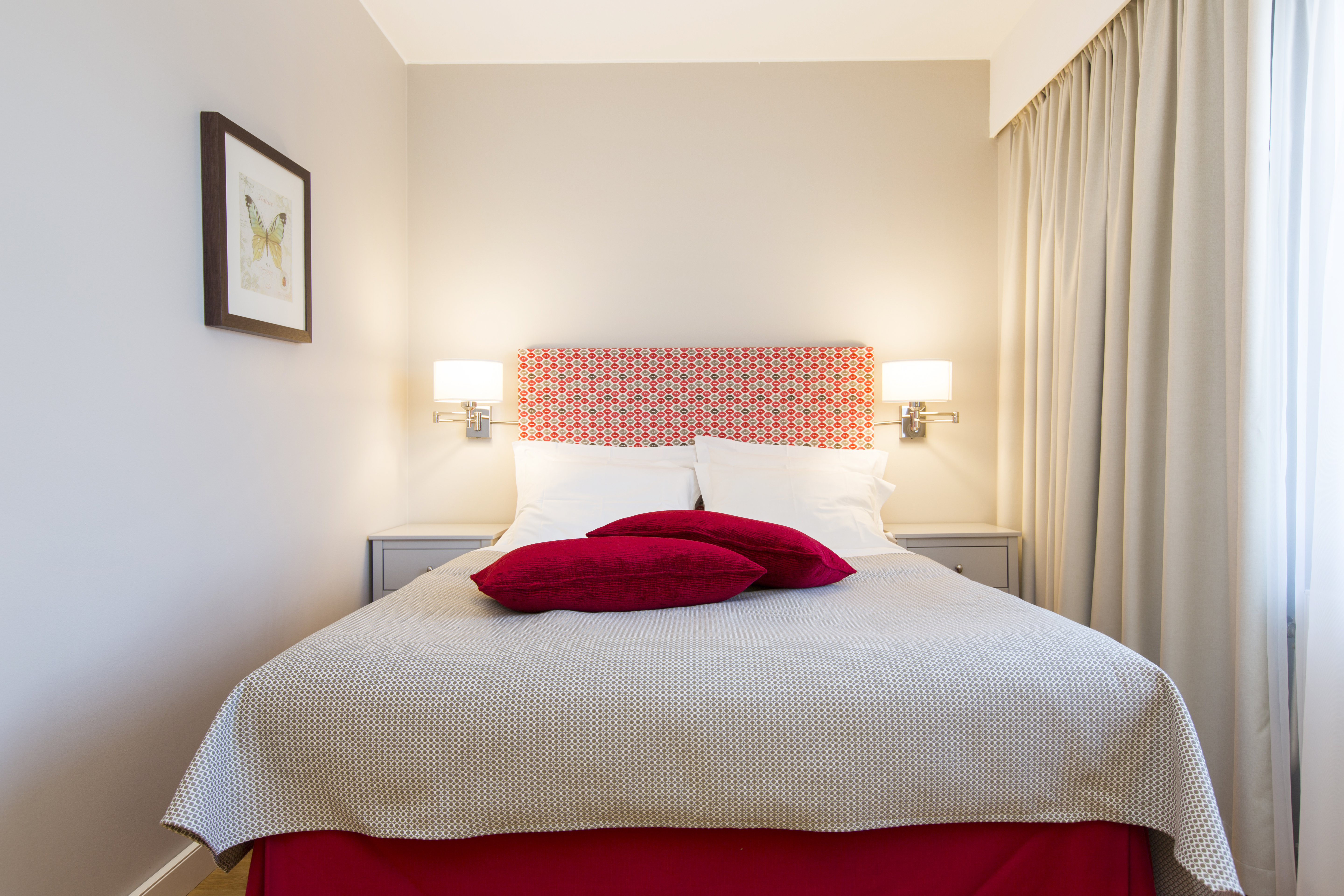 Double Queen Size Bed