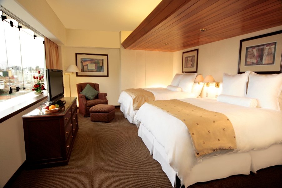 Junior Suite Two Queen Beds