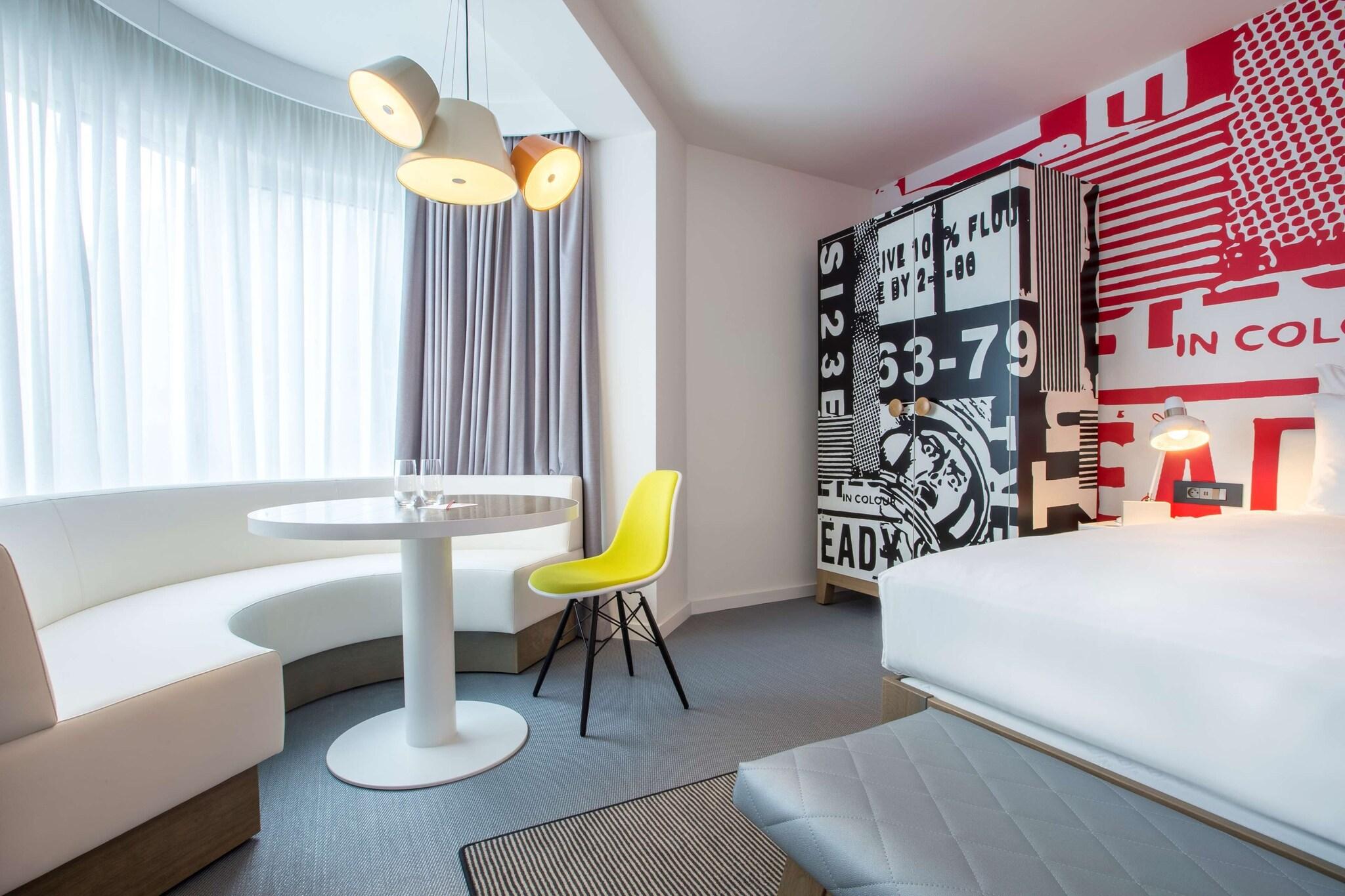 Double Superior King Bed