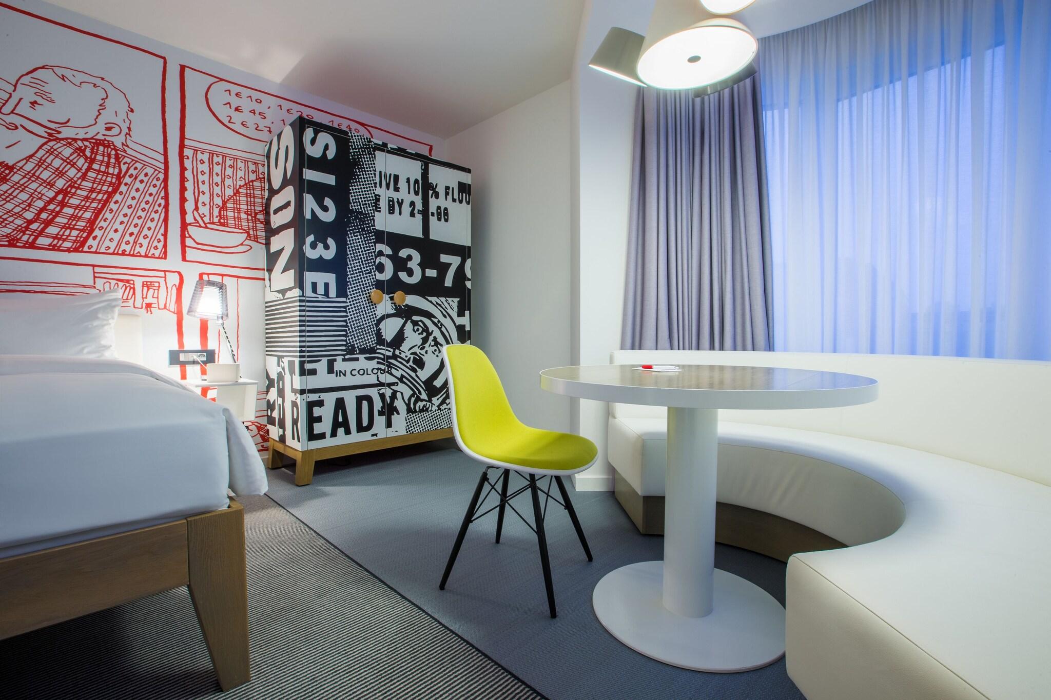 Double Superior King Bed