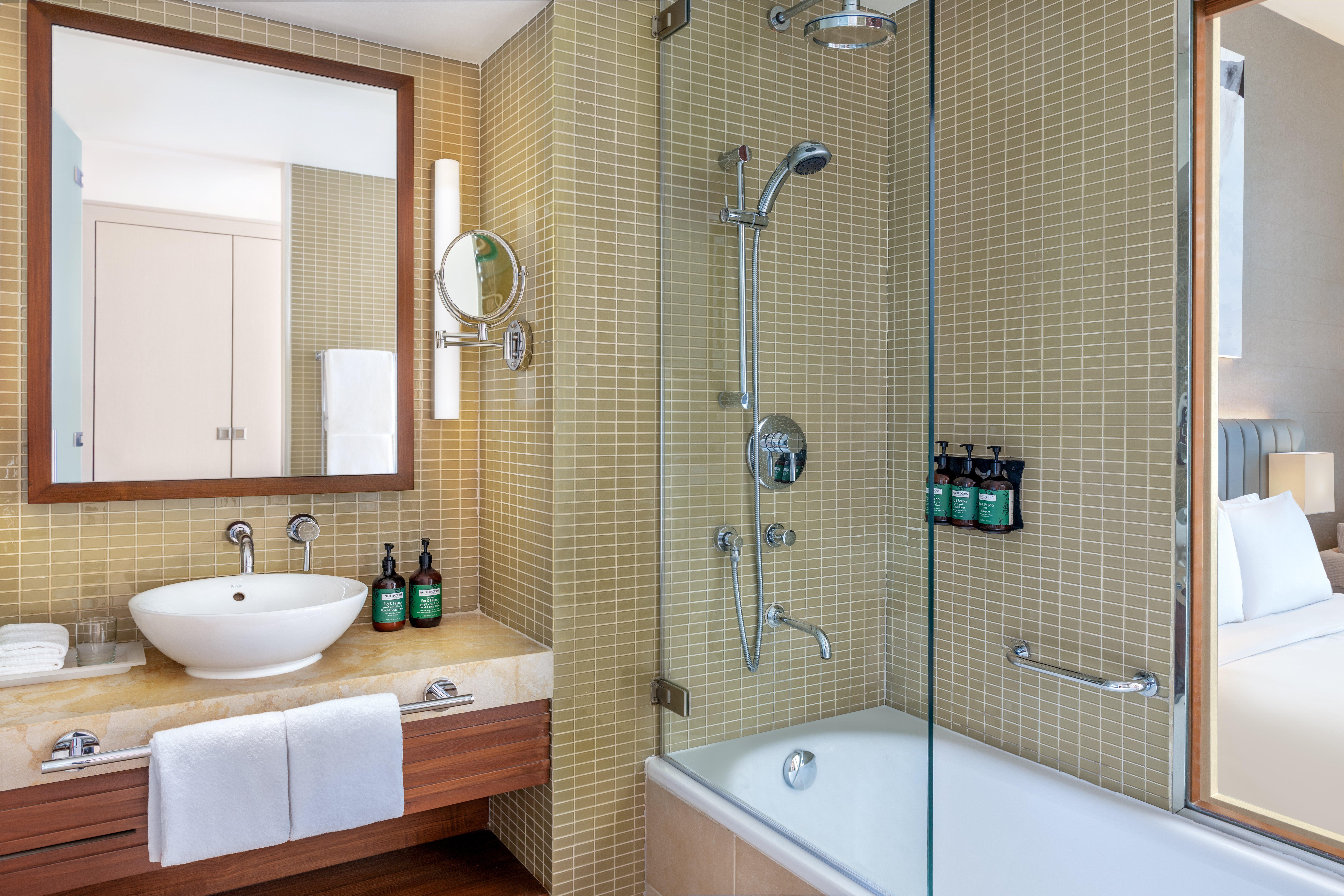 Suite with Views