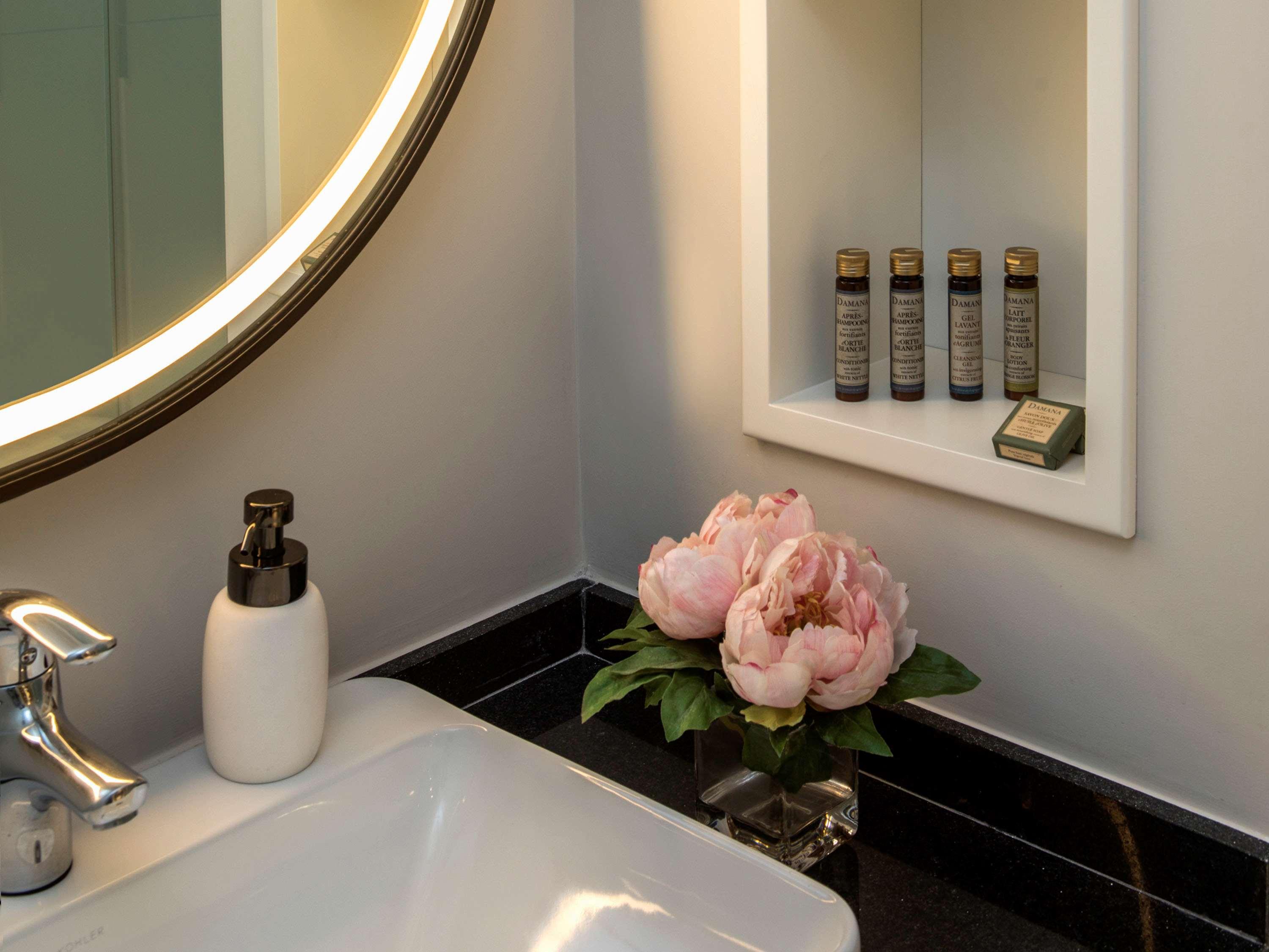 Double Classic King Bed