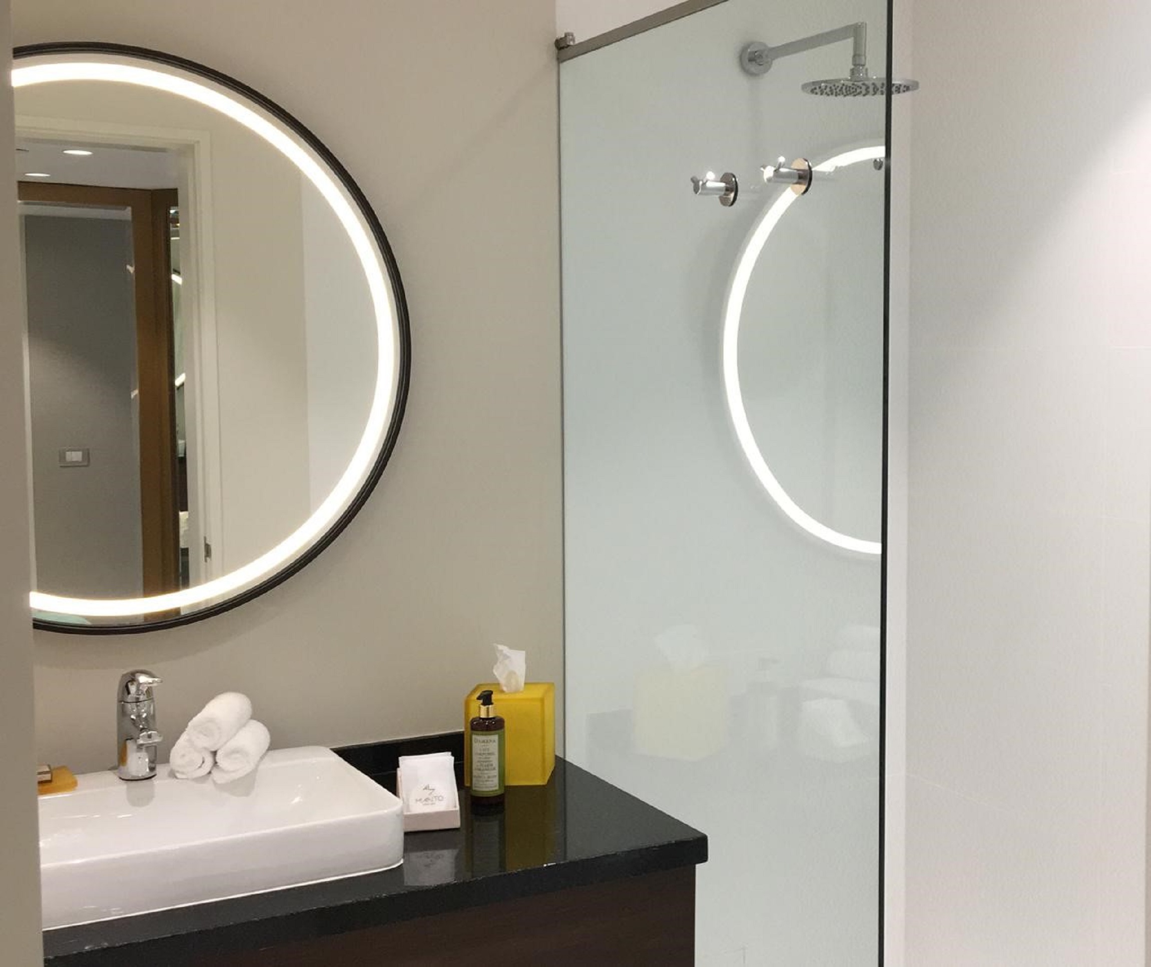 Room Deluxe Two Queen Beds