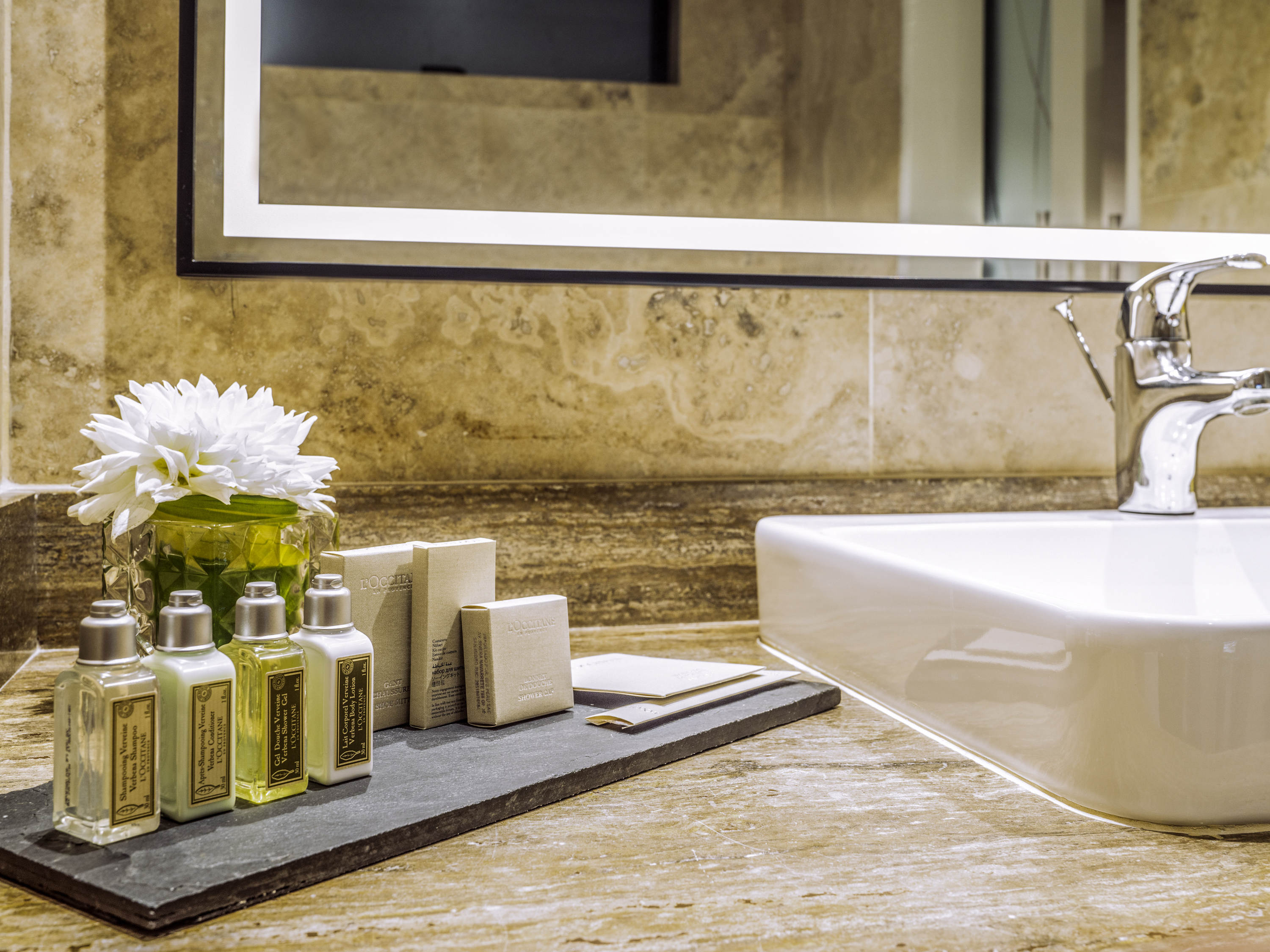 Double Superior King Bed