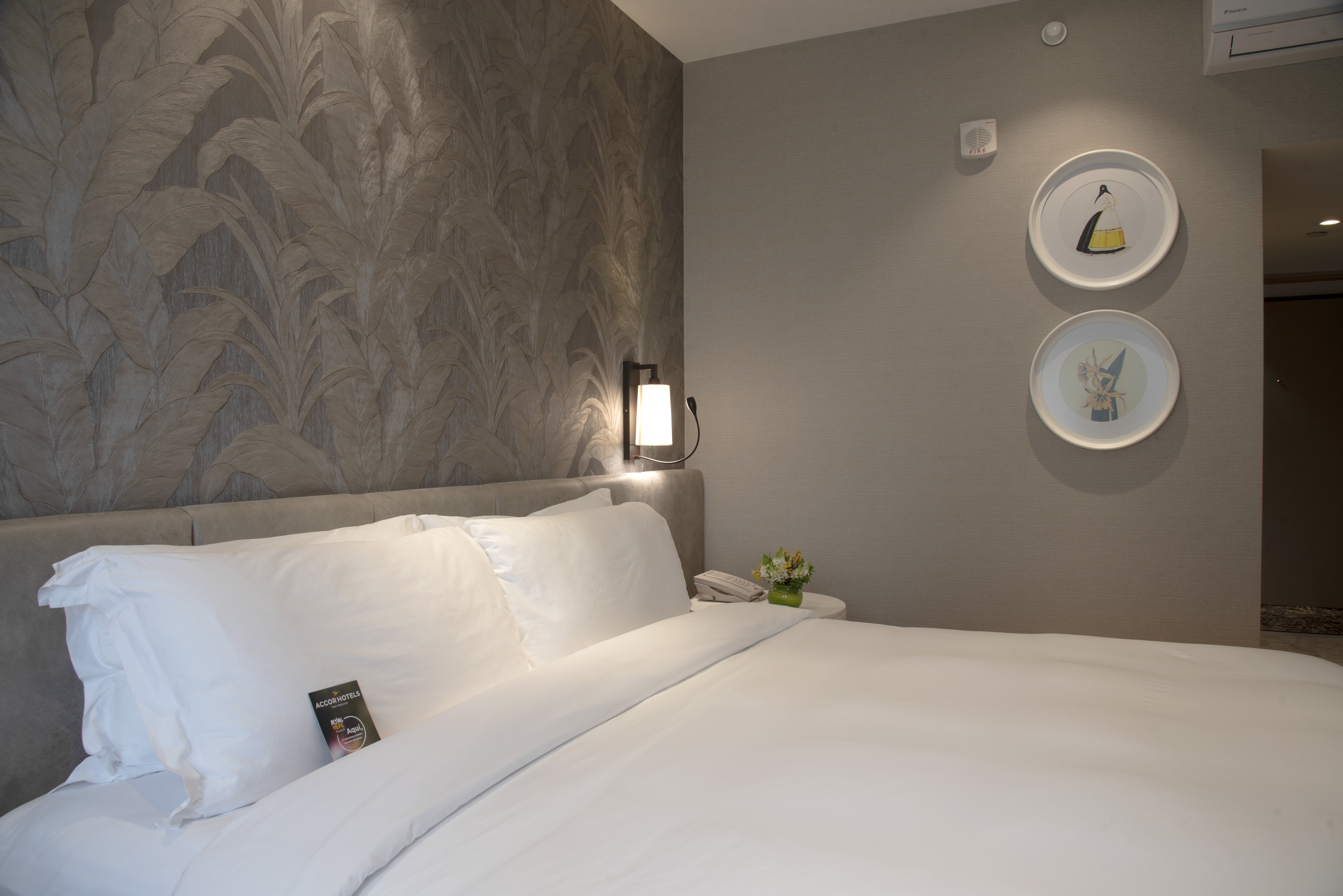 Room Classic King Bed