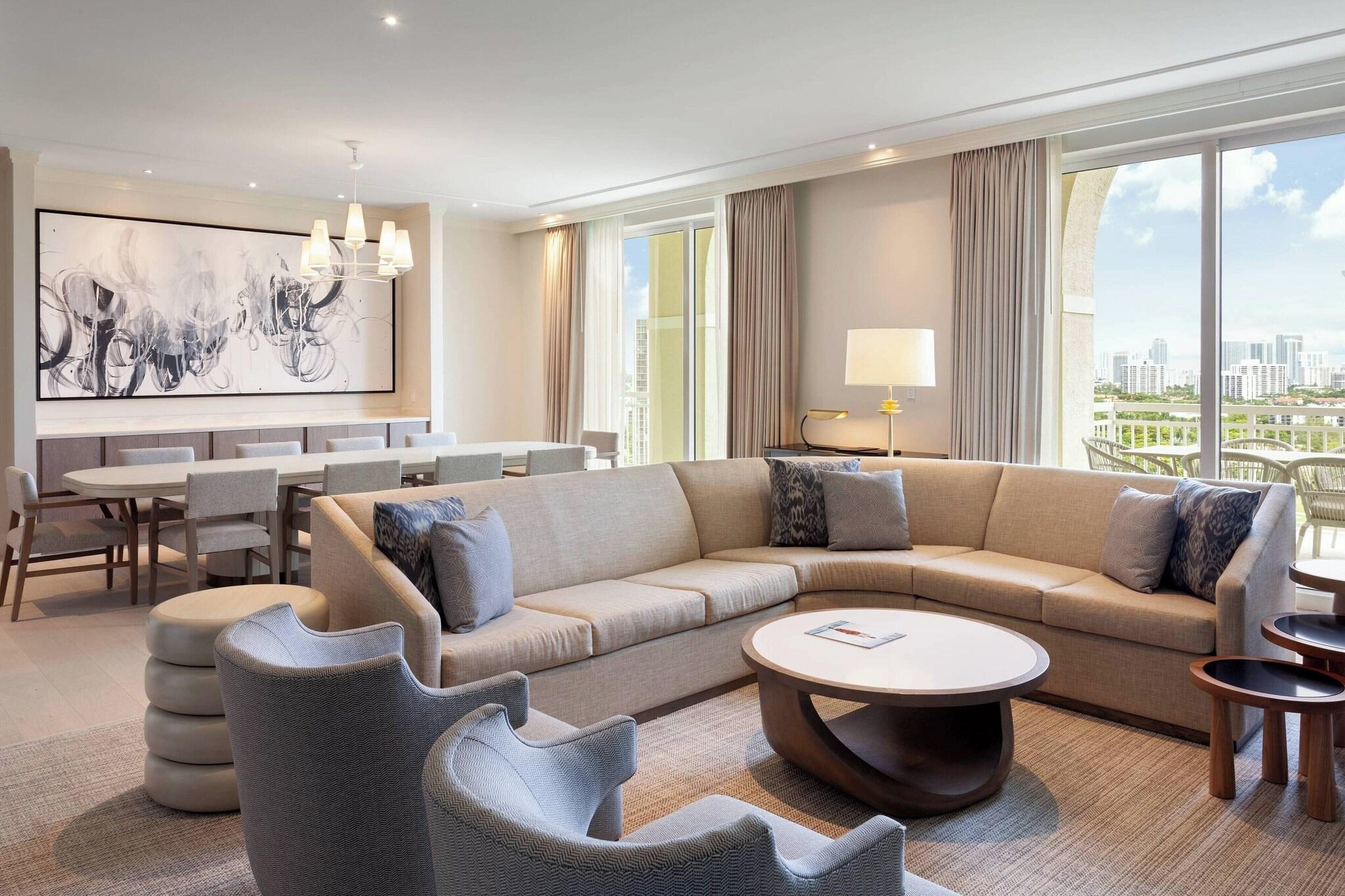 Quadruple Penthouse with Views