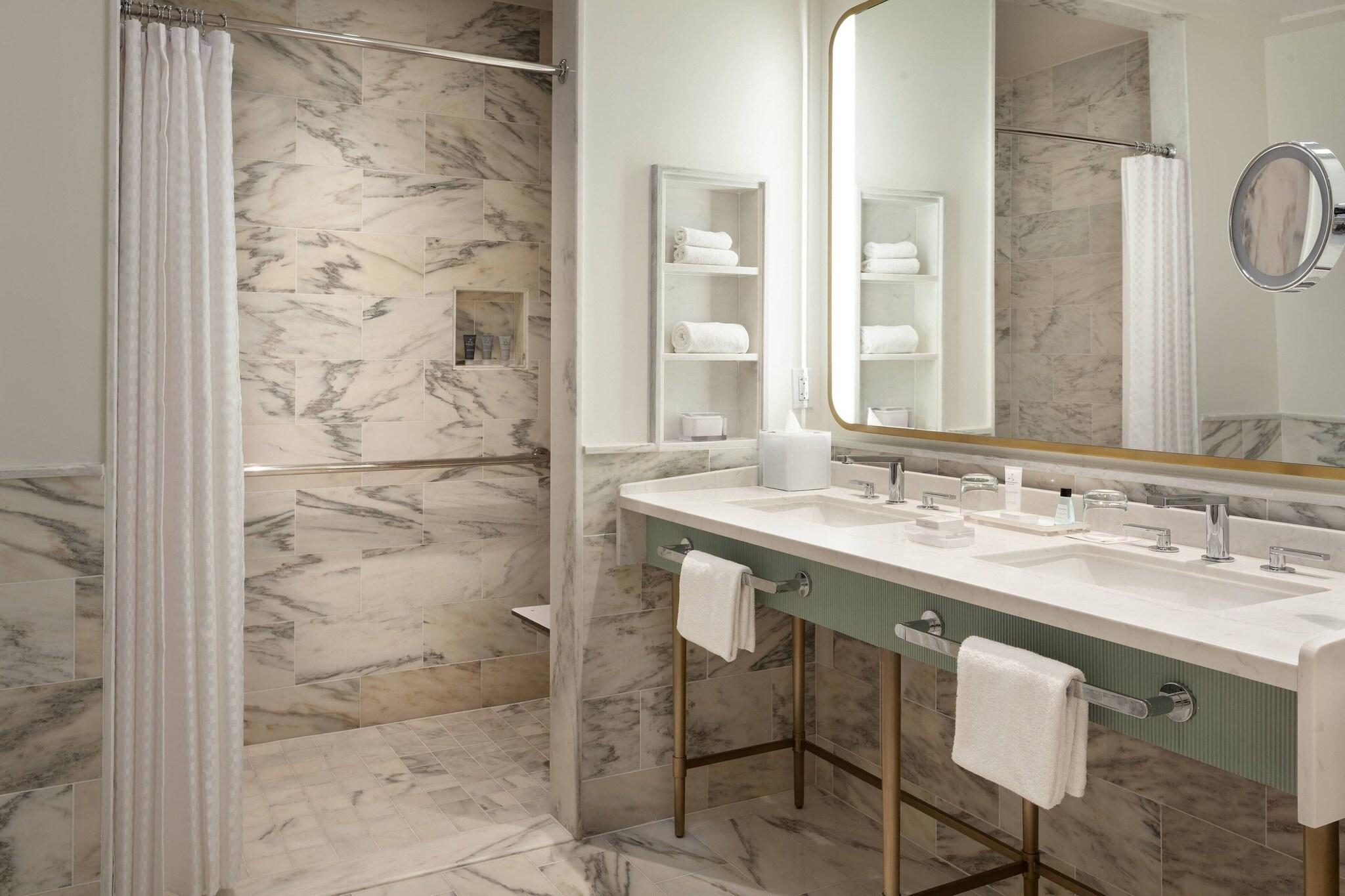 Quadruple Ocean View Two Queen Beds