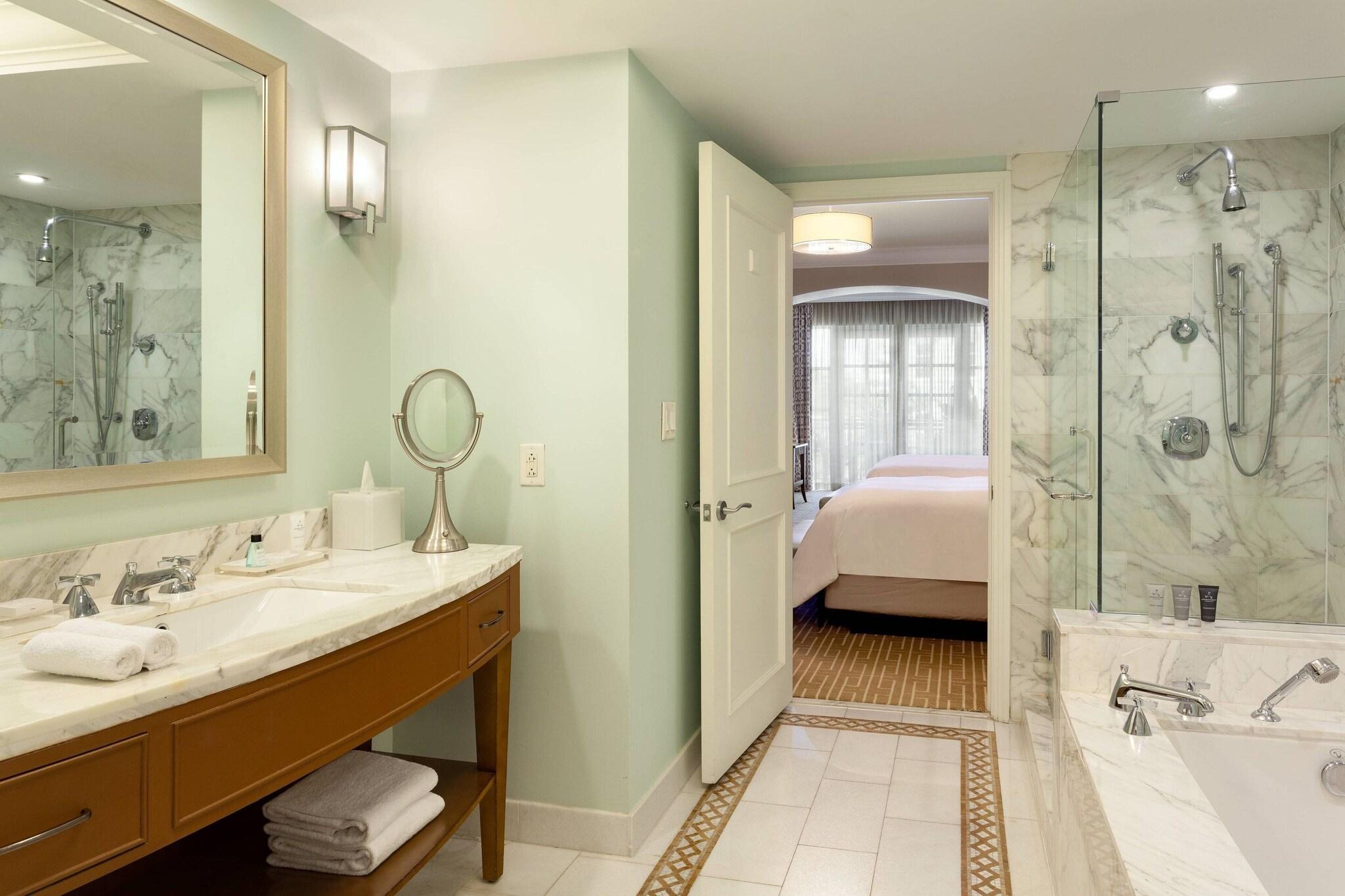 Junior Suite King Size Bed