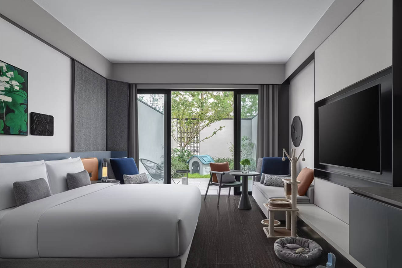 Double King Size Bed