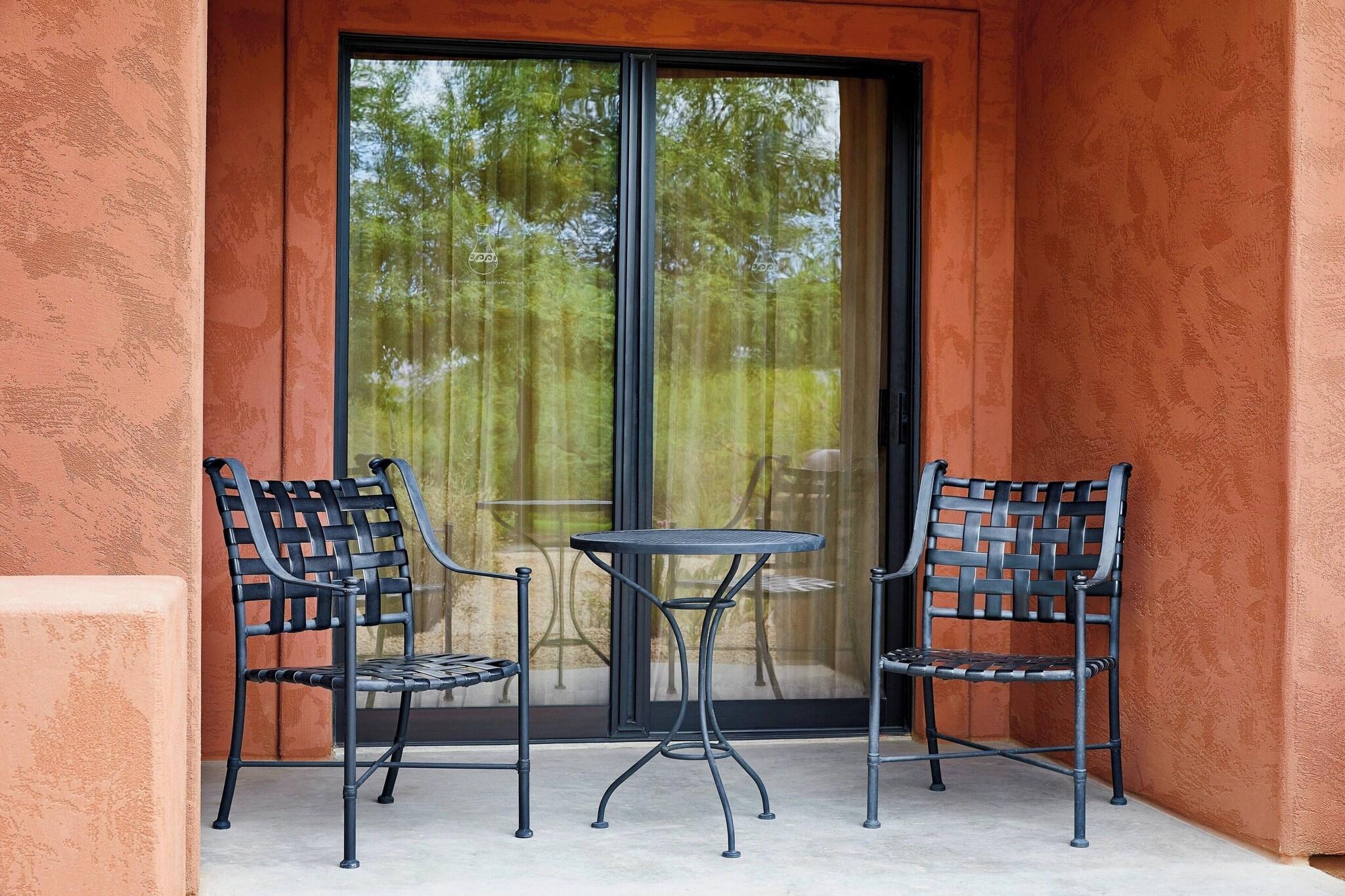 Double Deluxe King Bed