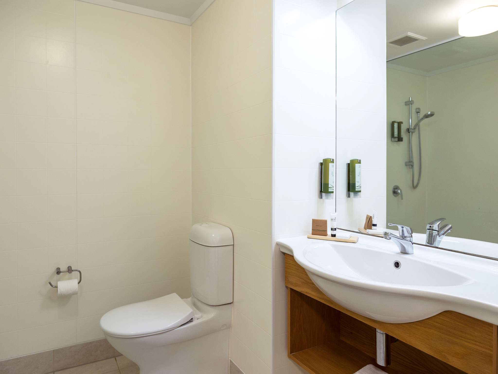 Double Superior King Bed