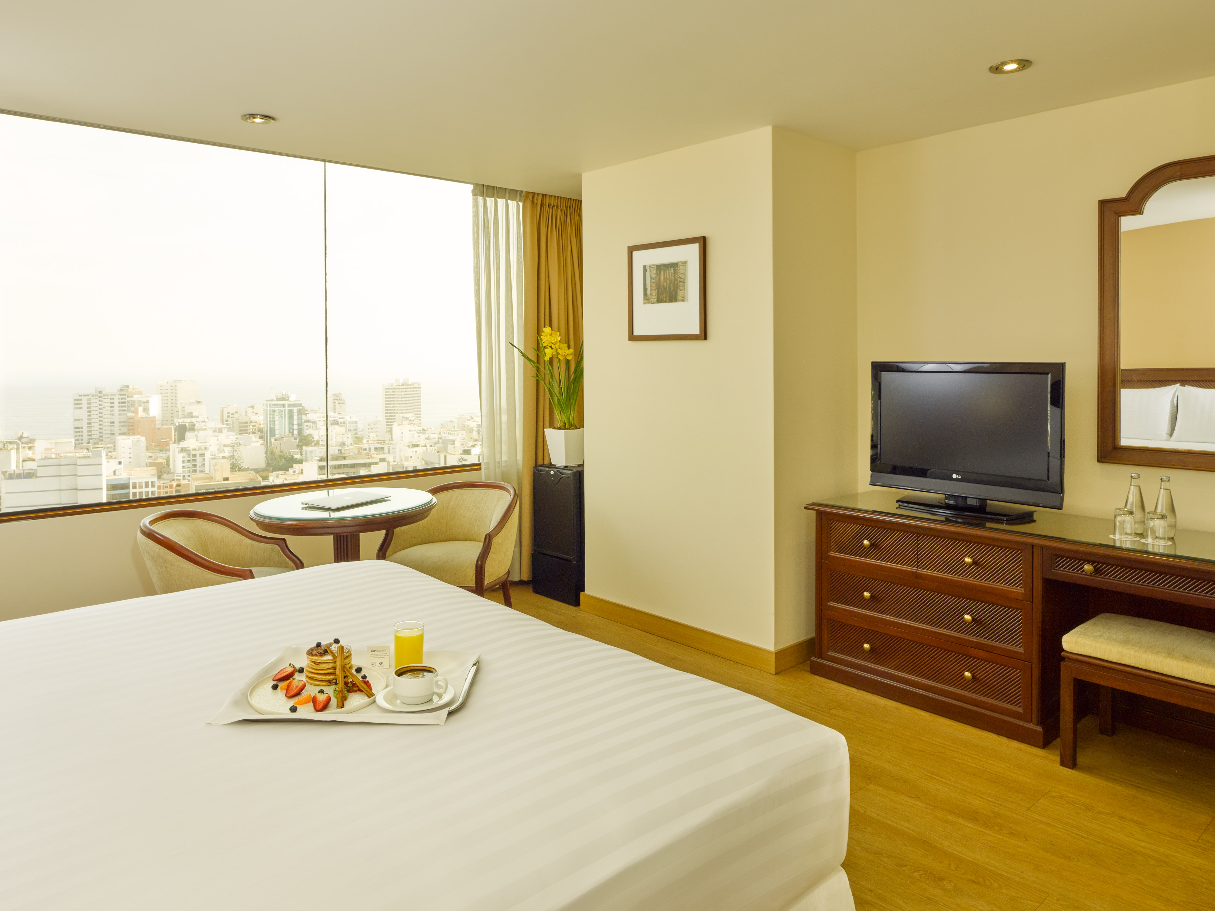 Double King Size Bed