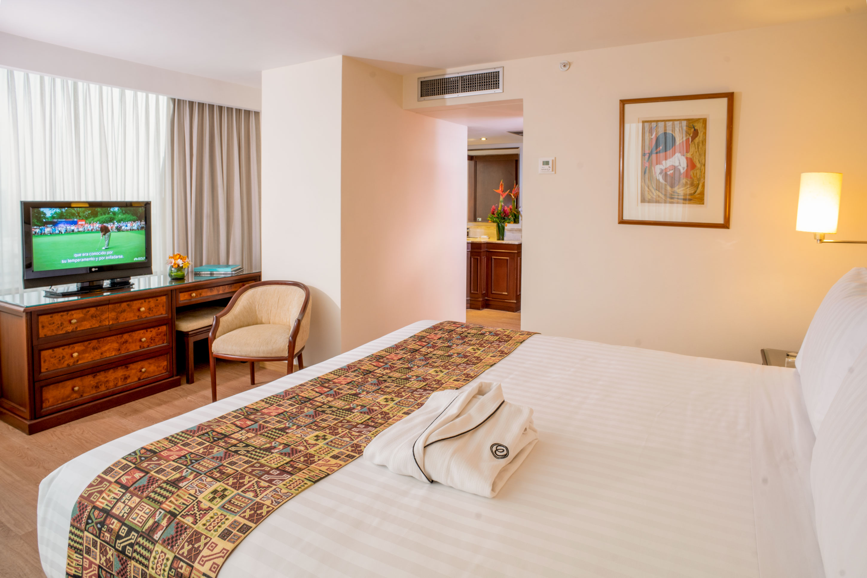 Junior Suite King Size Bed