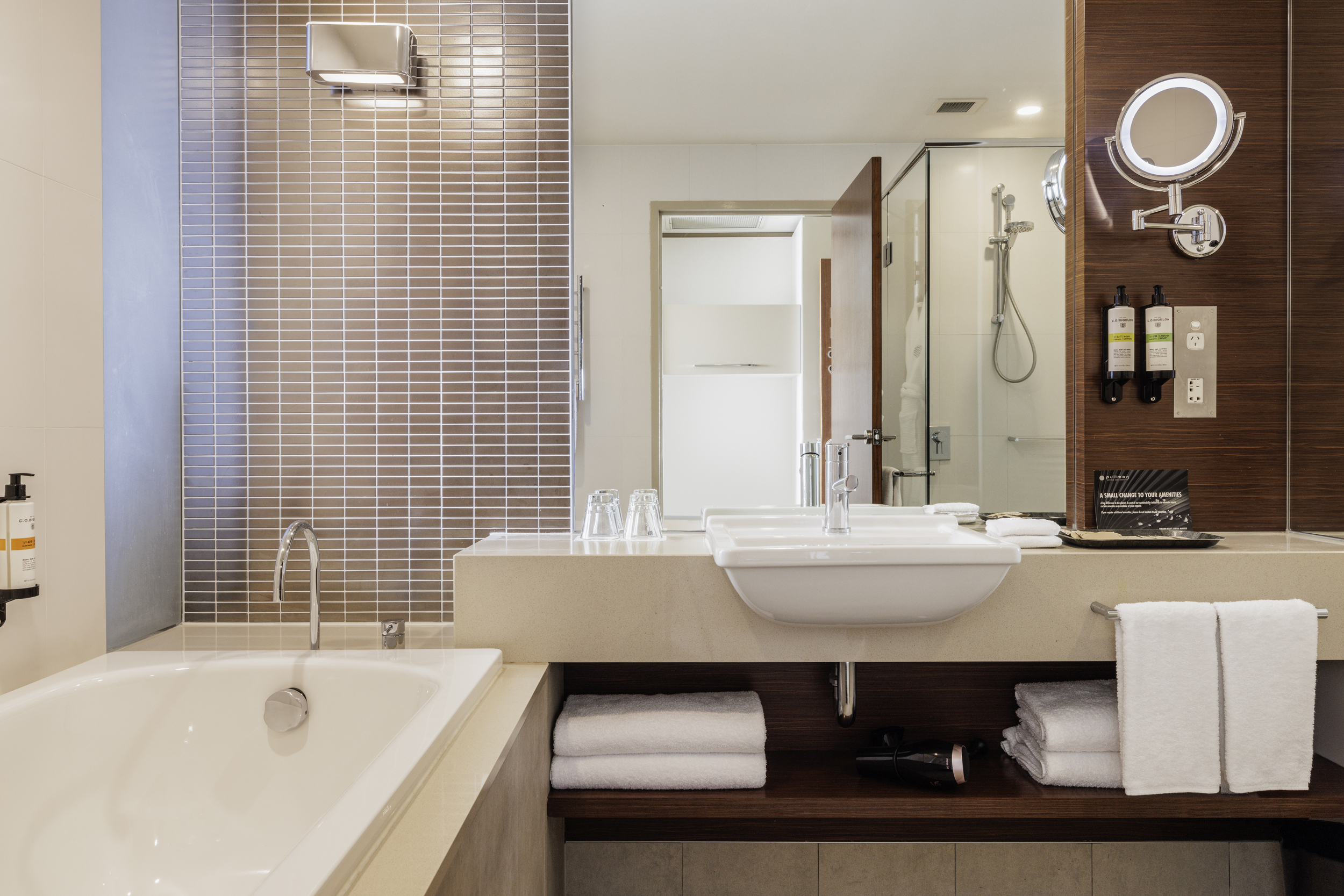 Double Executive King Bed