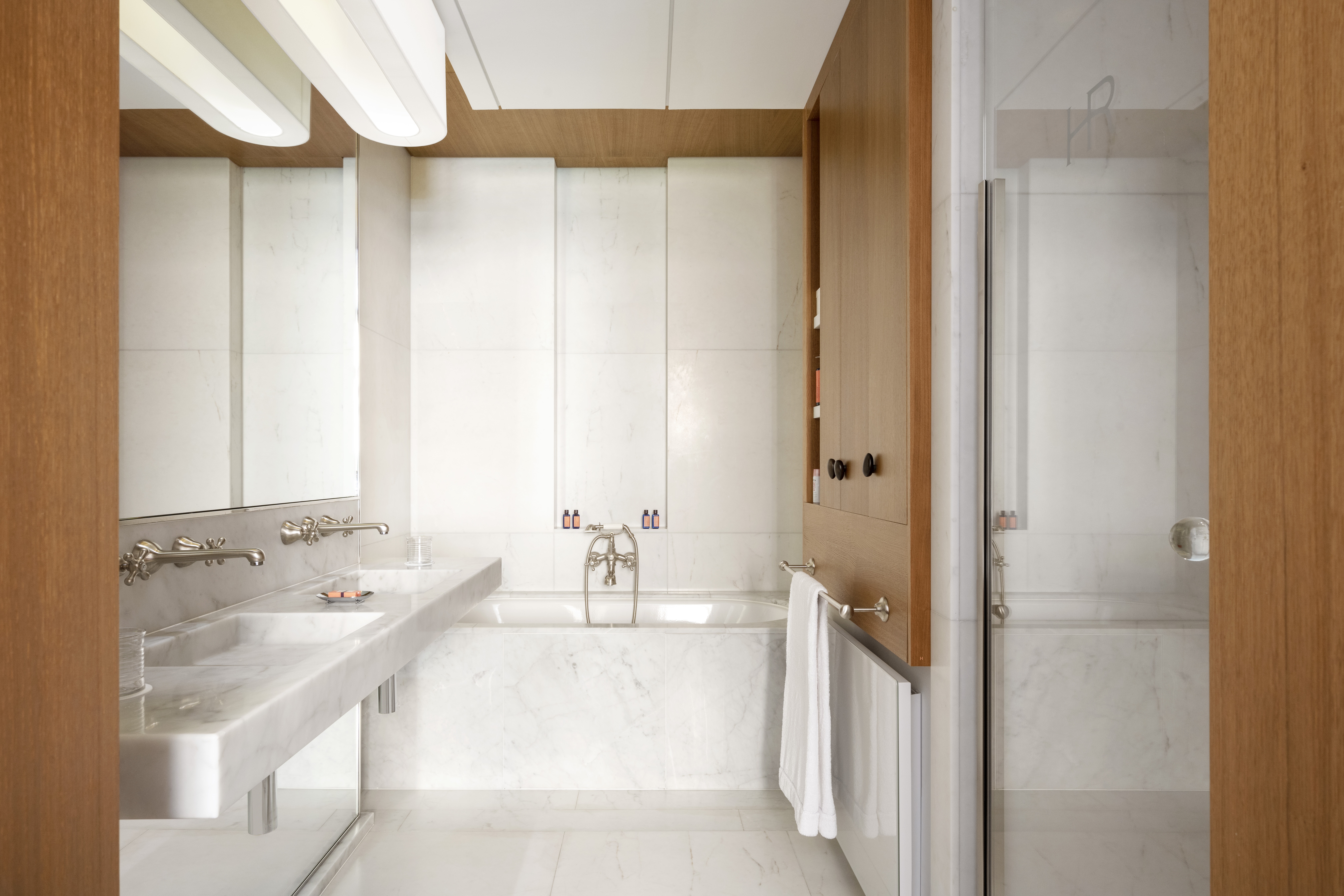 Family Room King Size Bed