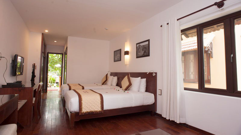 Twin Superior Garden View