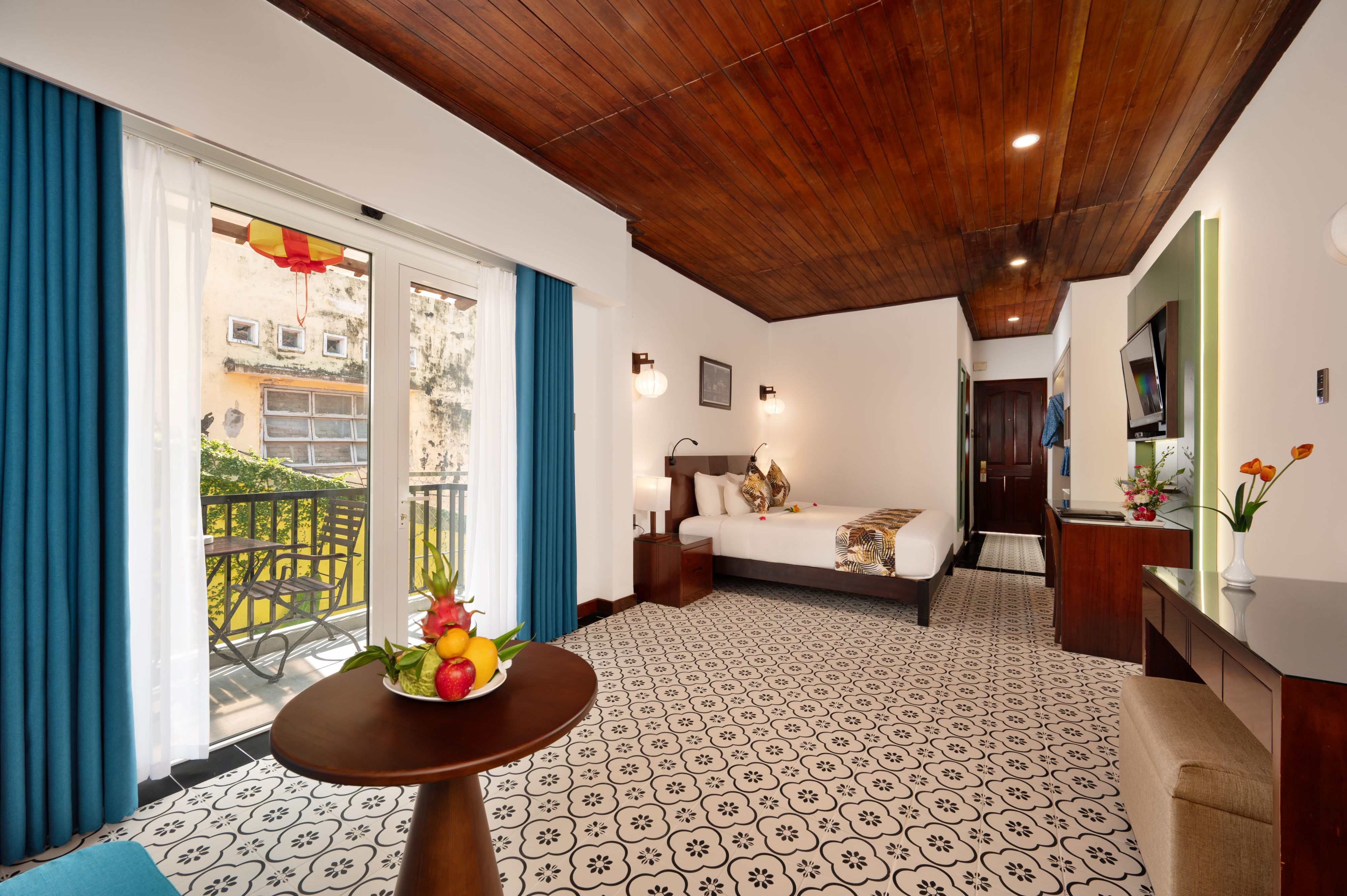 Twin Superior Garden View