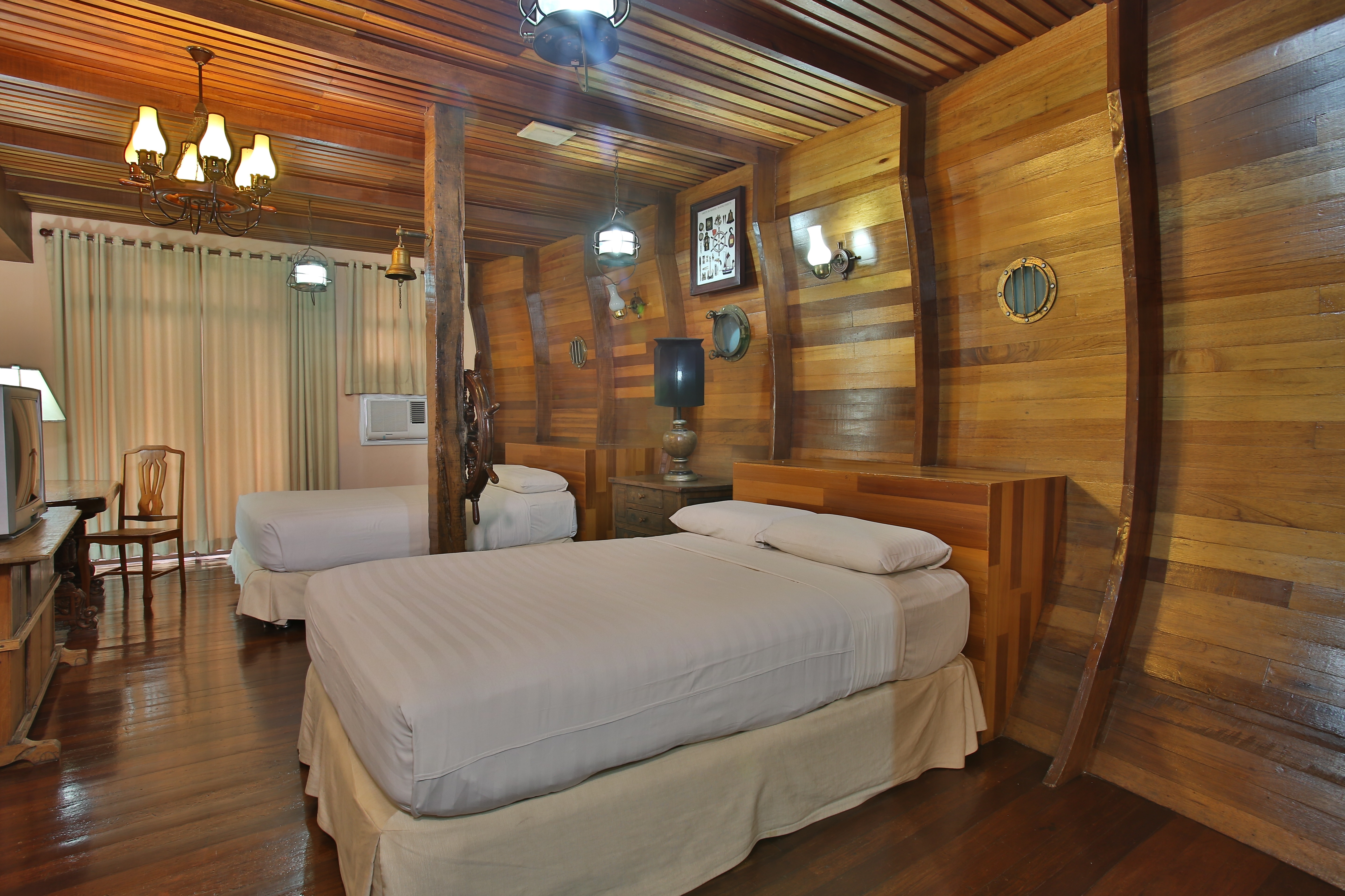 Double or Twin Deluxe