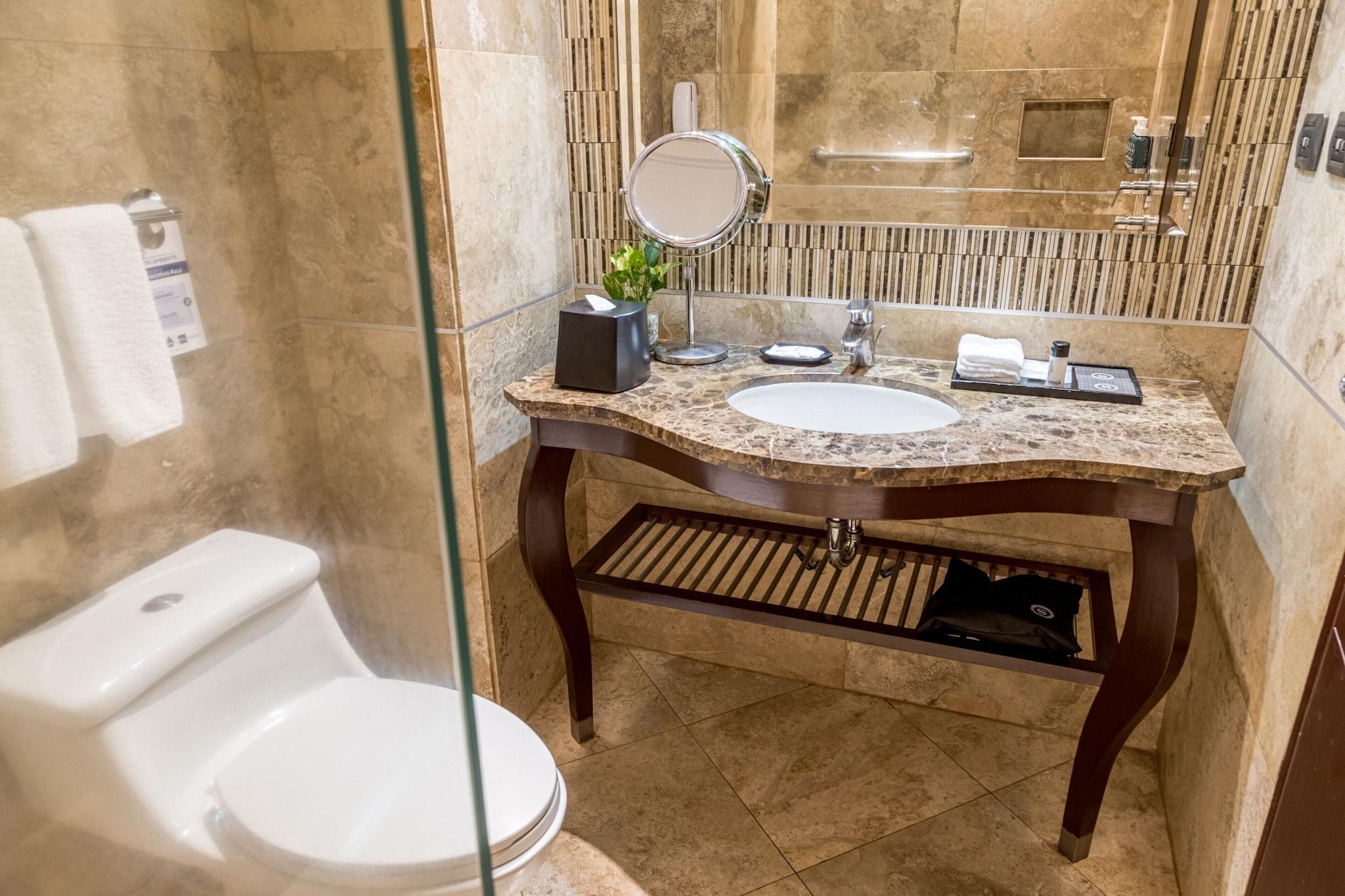 Junior Suite King Size Bed