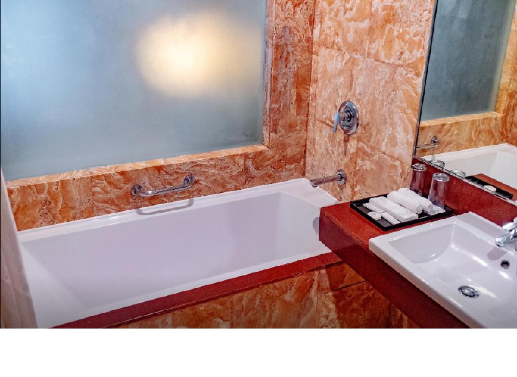 Double or Twin Deluxe