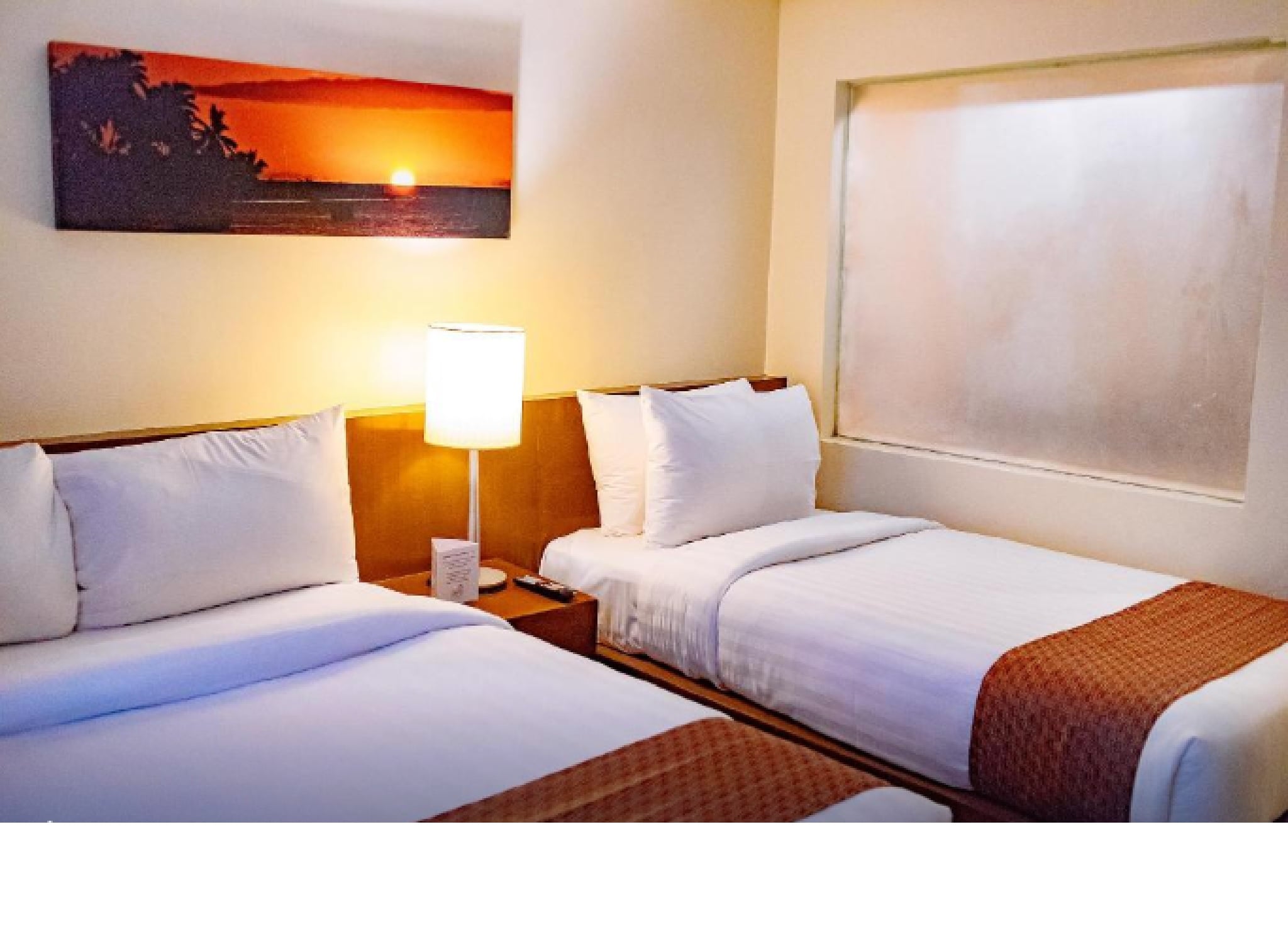 Double or Twin Deluxe