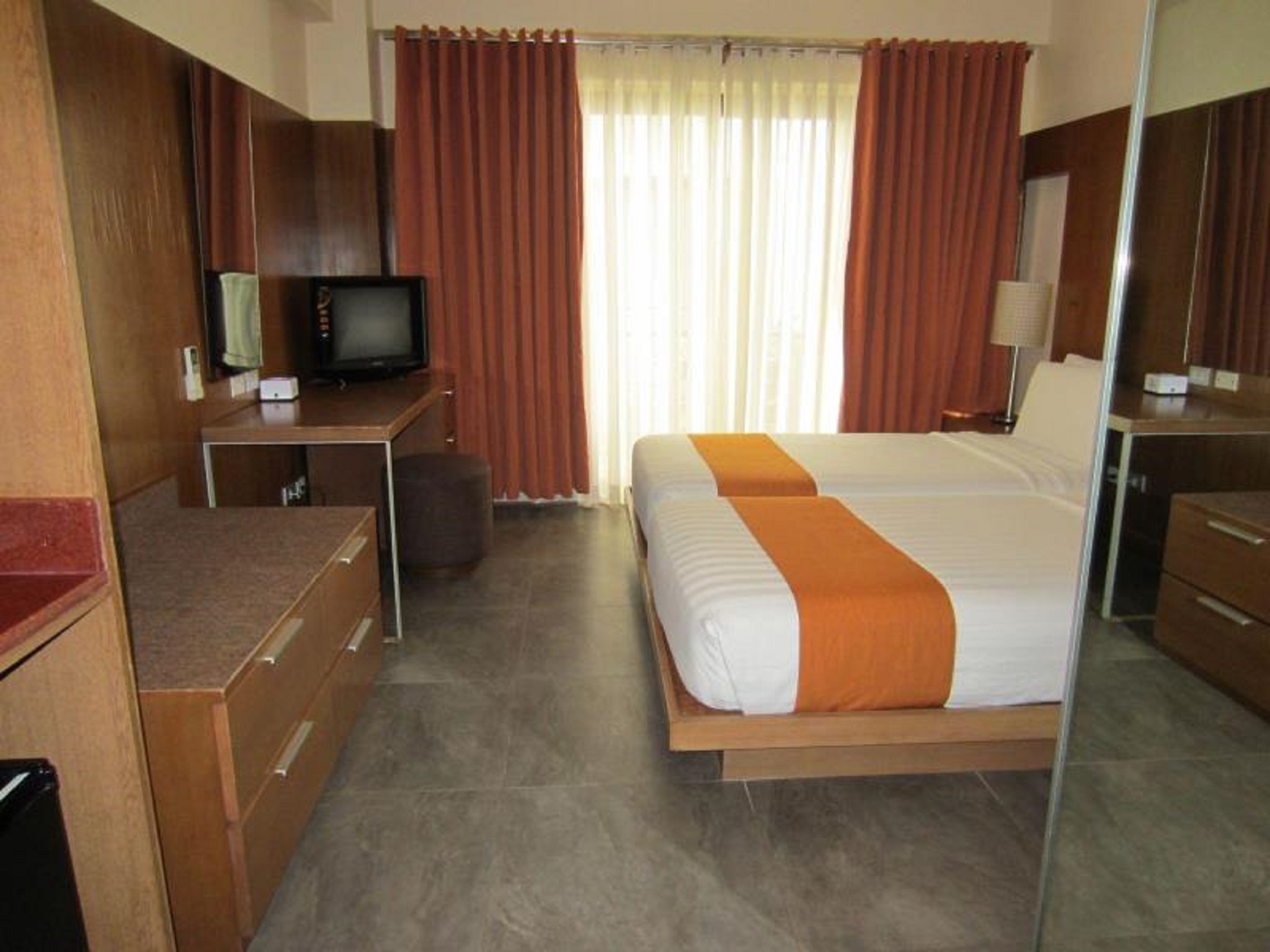 Double or Twin Deluxe