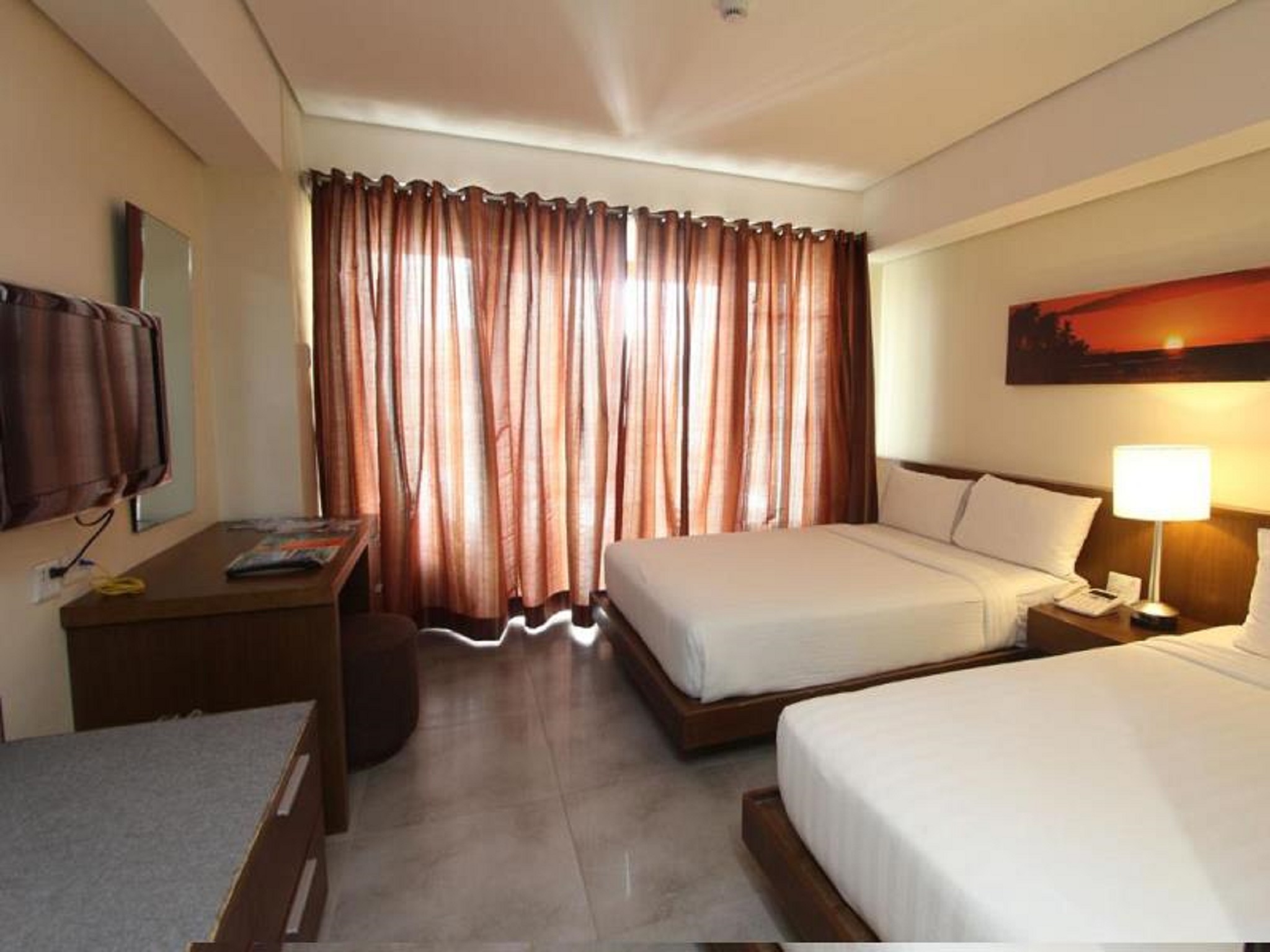 Double or Twin Deluxe