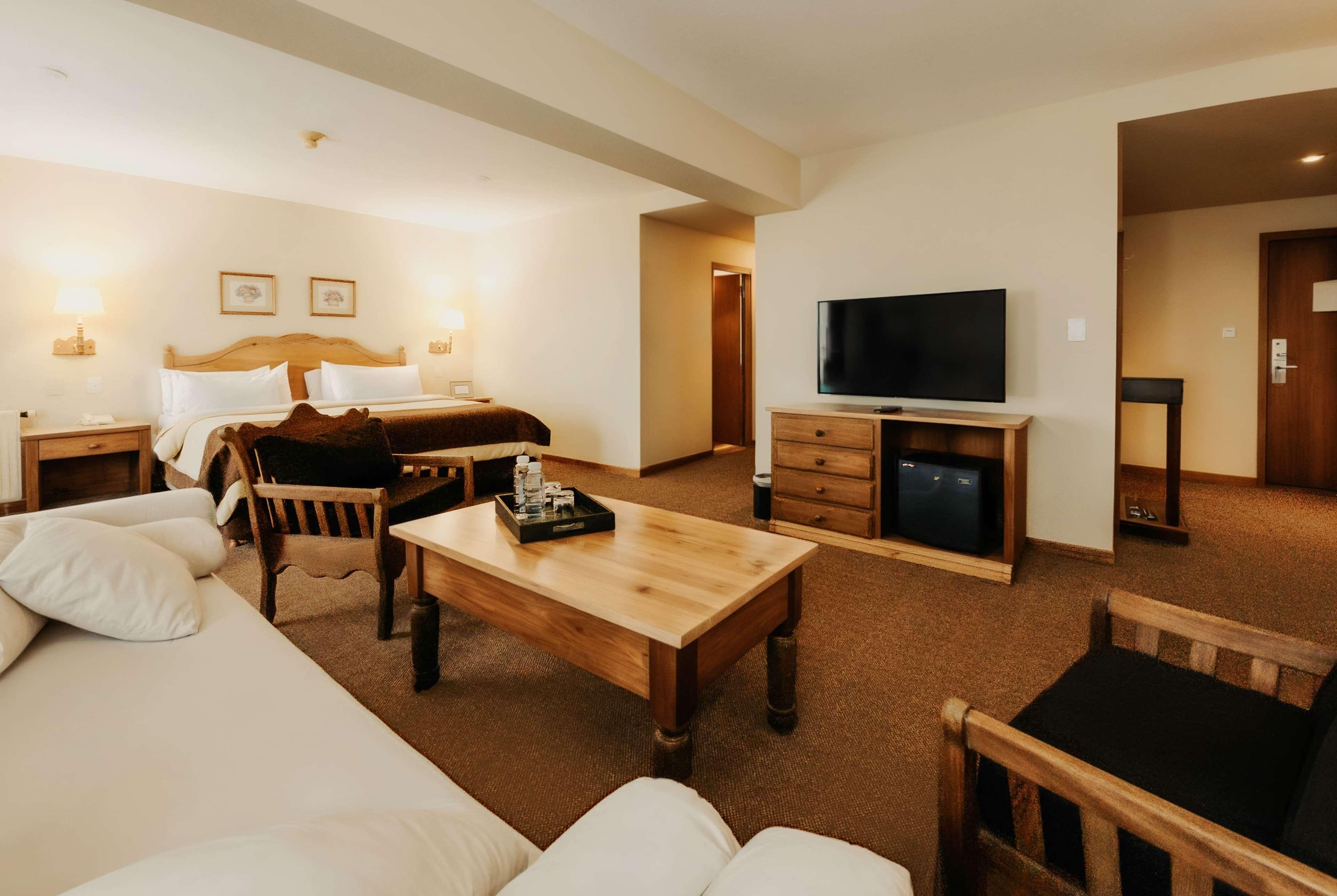 Suite Bay View King Bed