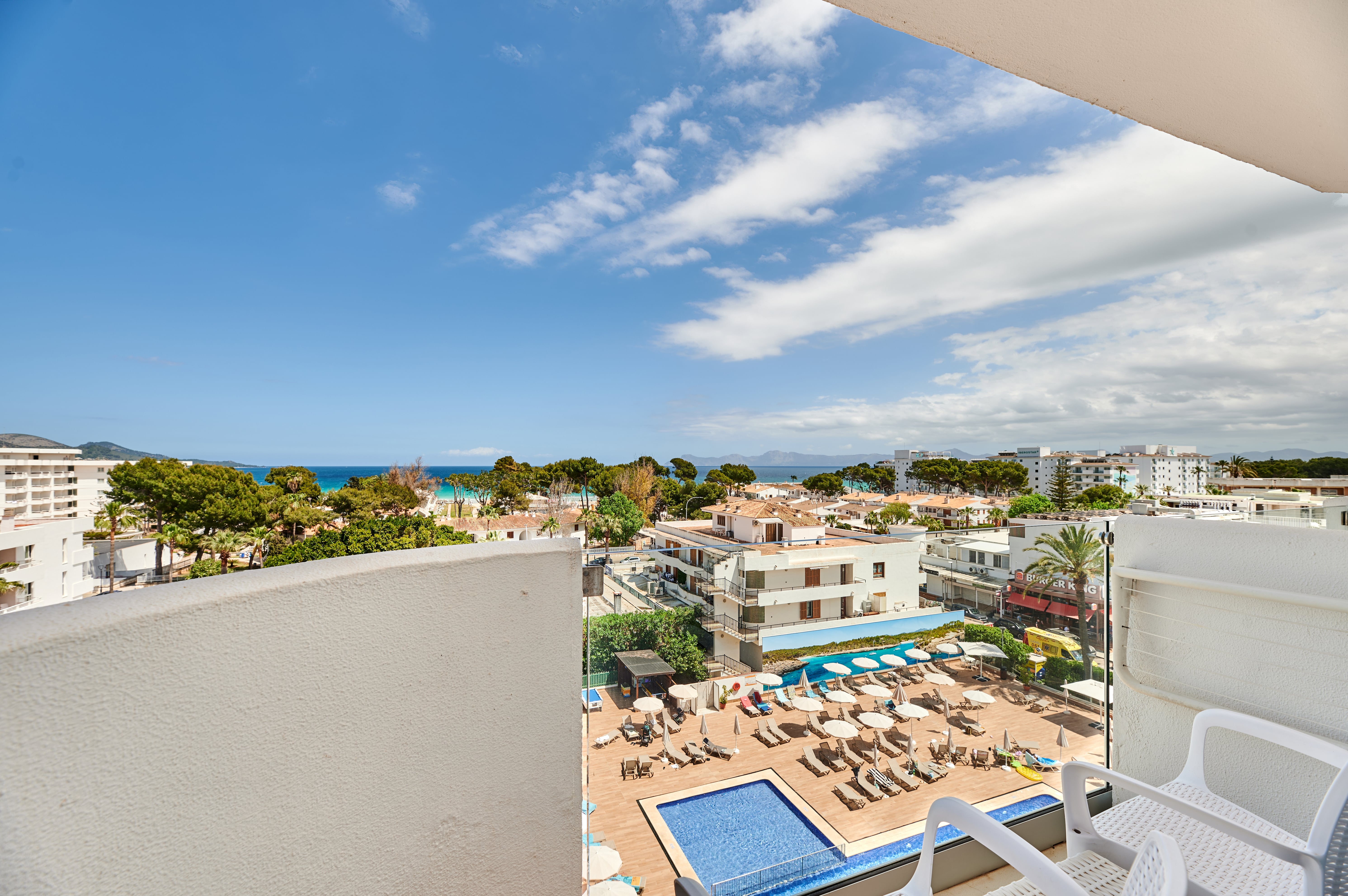 Double Single Sea View