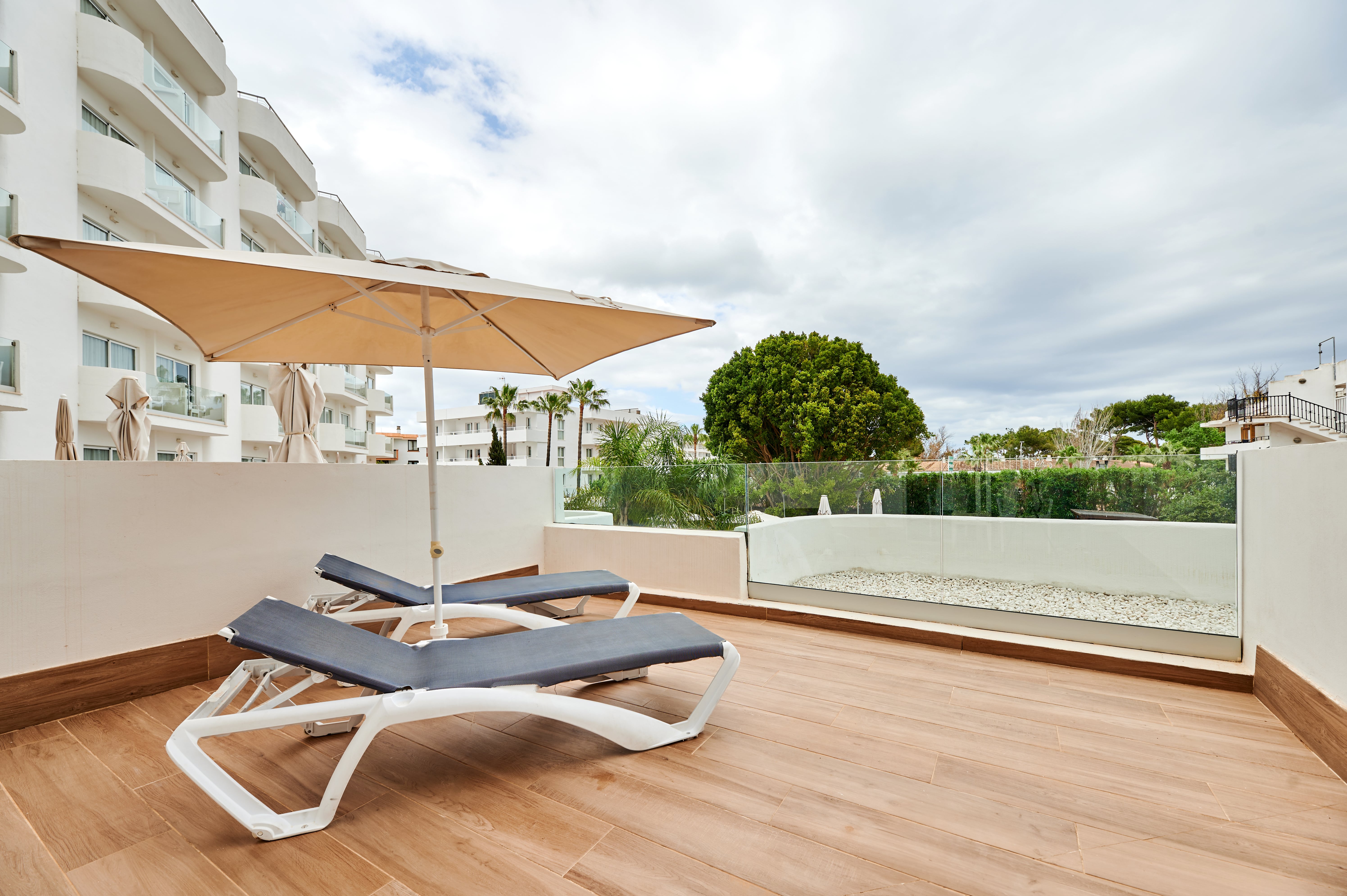 Double Single Superior