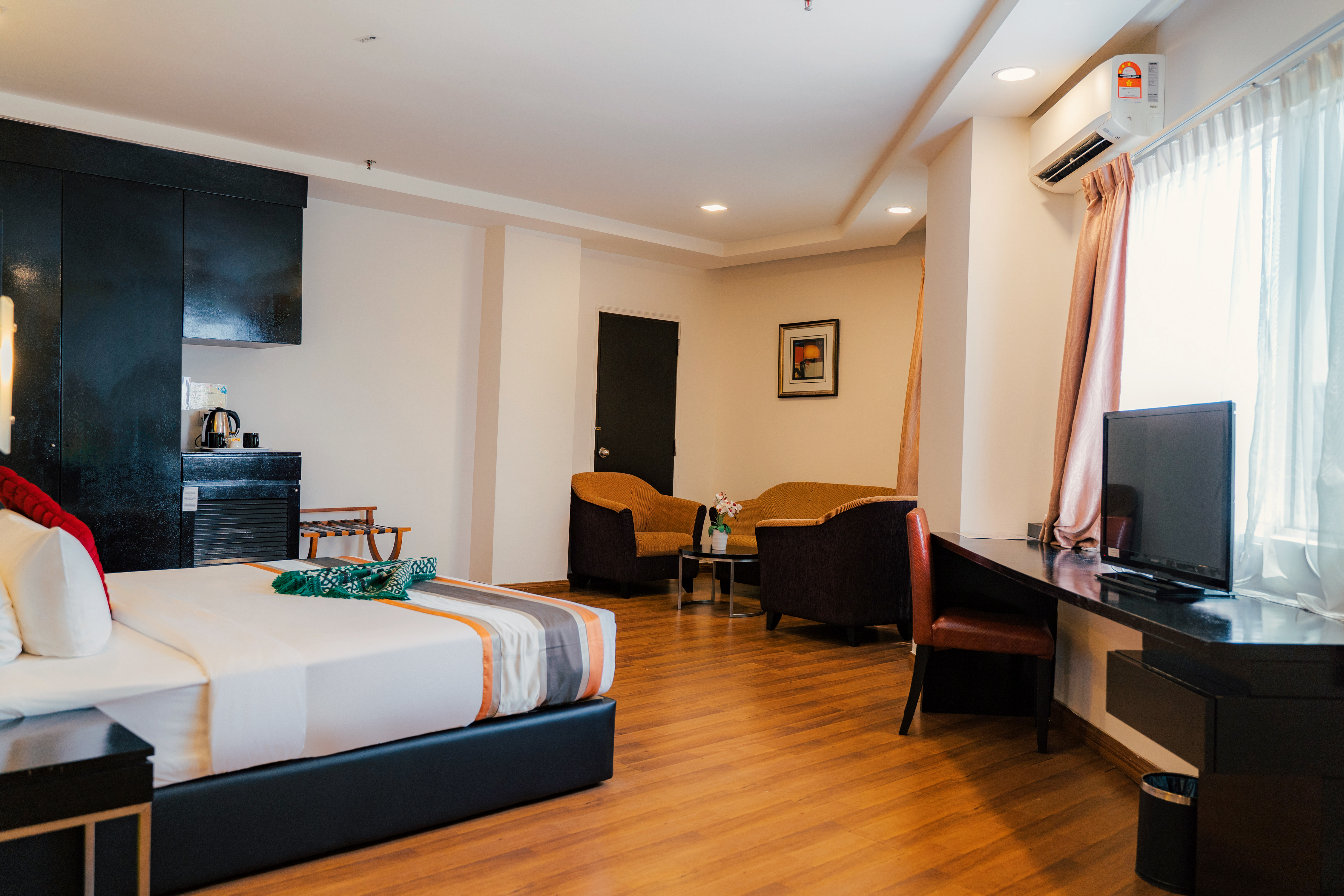 Junior Suite One Bedroom