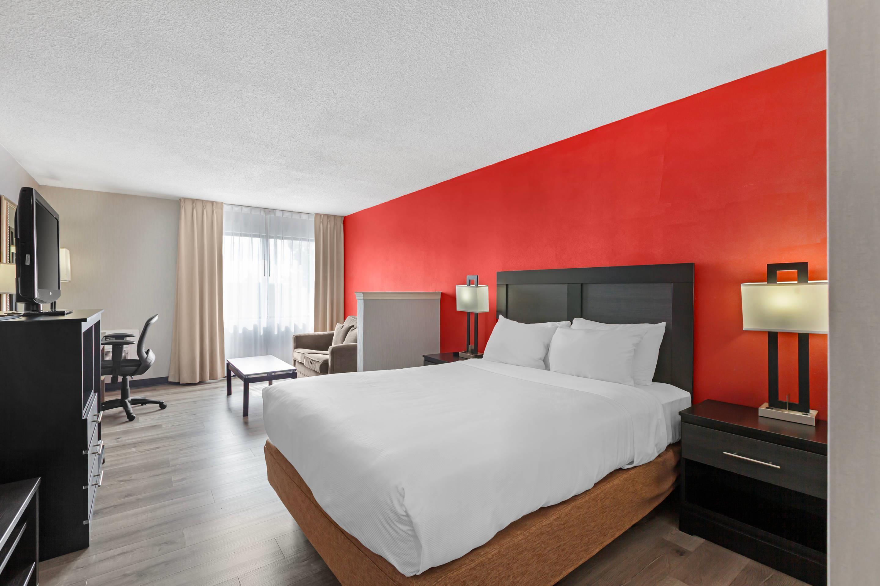 Suite Queen Bed Non Smoking