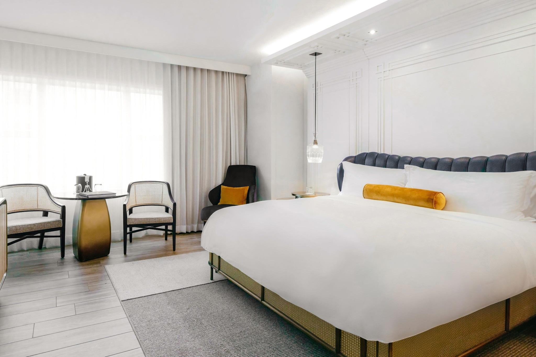 Double Inner-king Size Bed