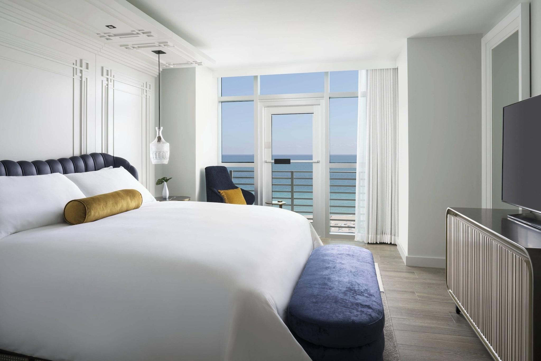Double Ocean View King Bed