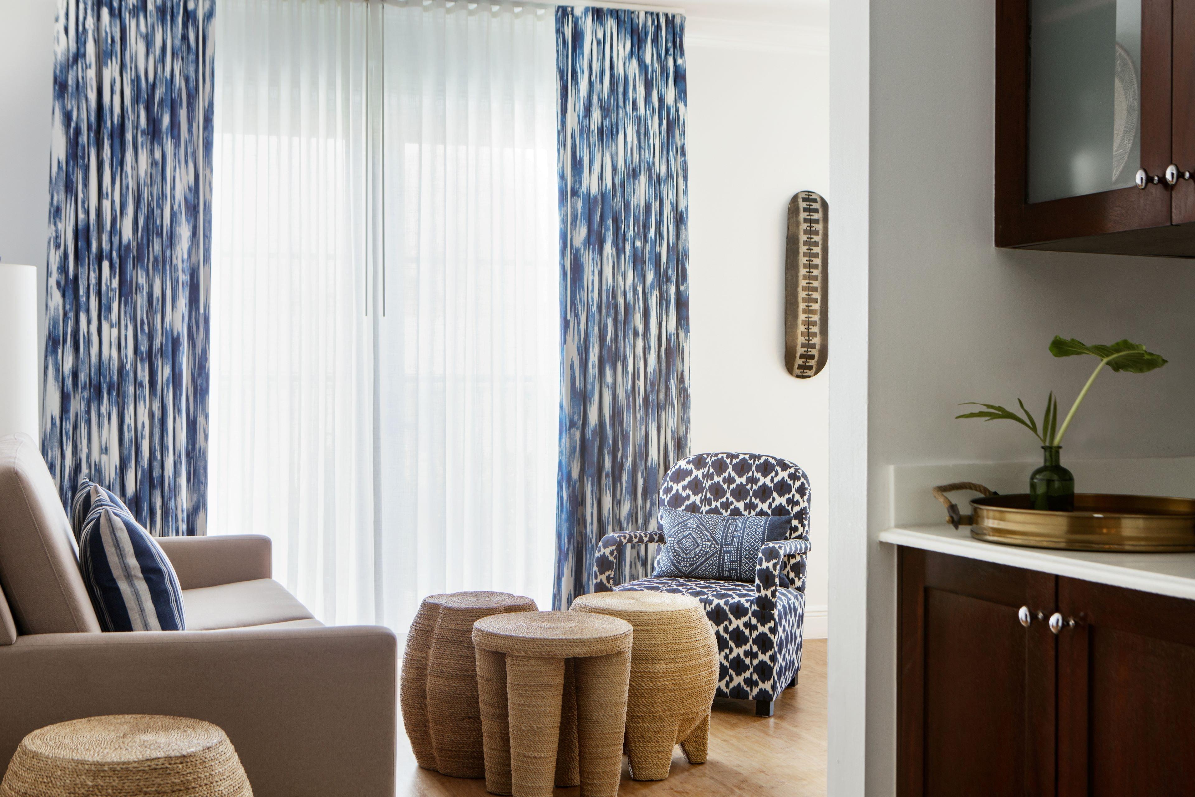 Studio Two Queen Beds