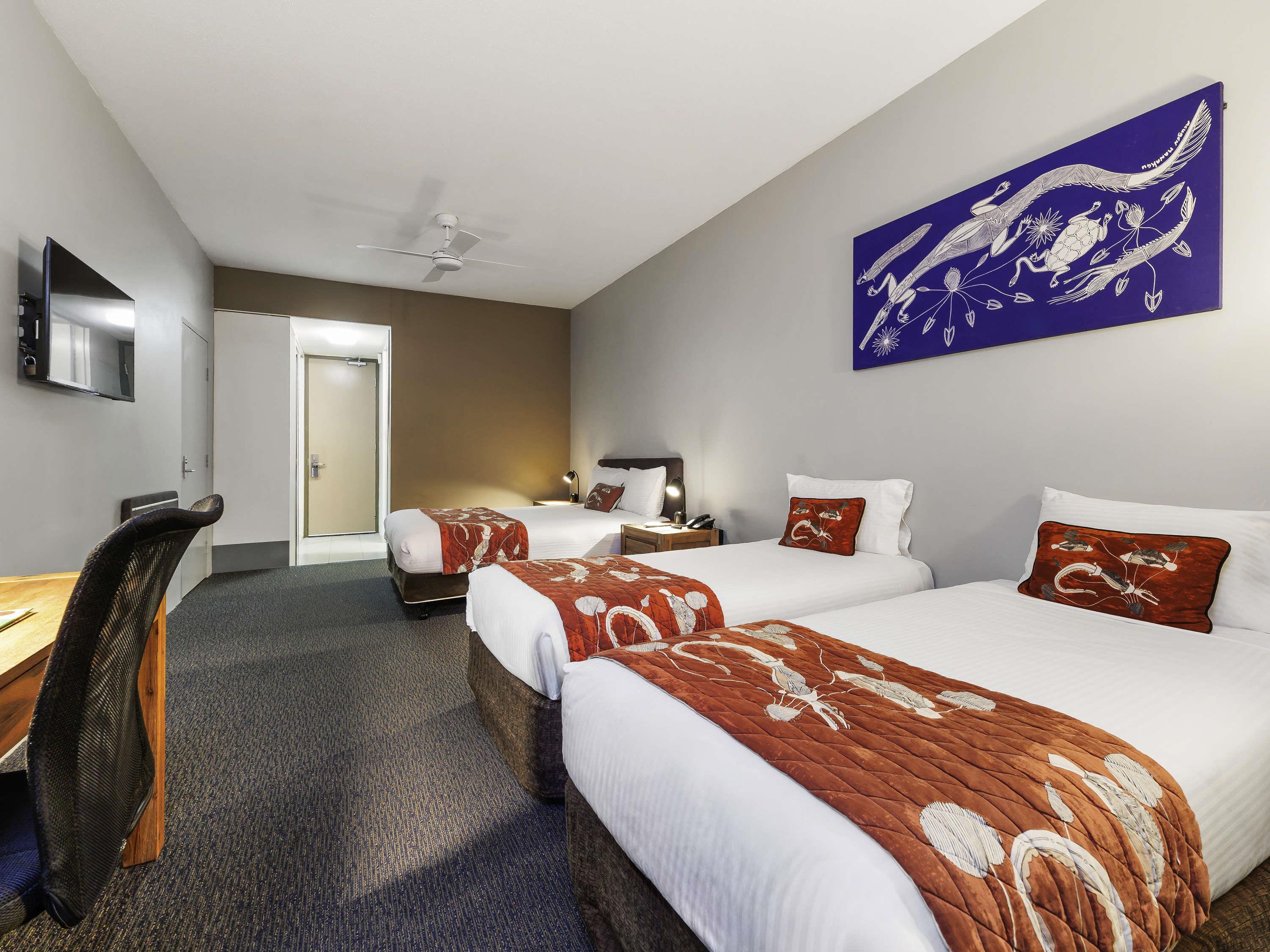 Family Room Queen Size Bed