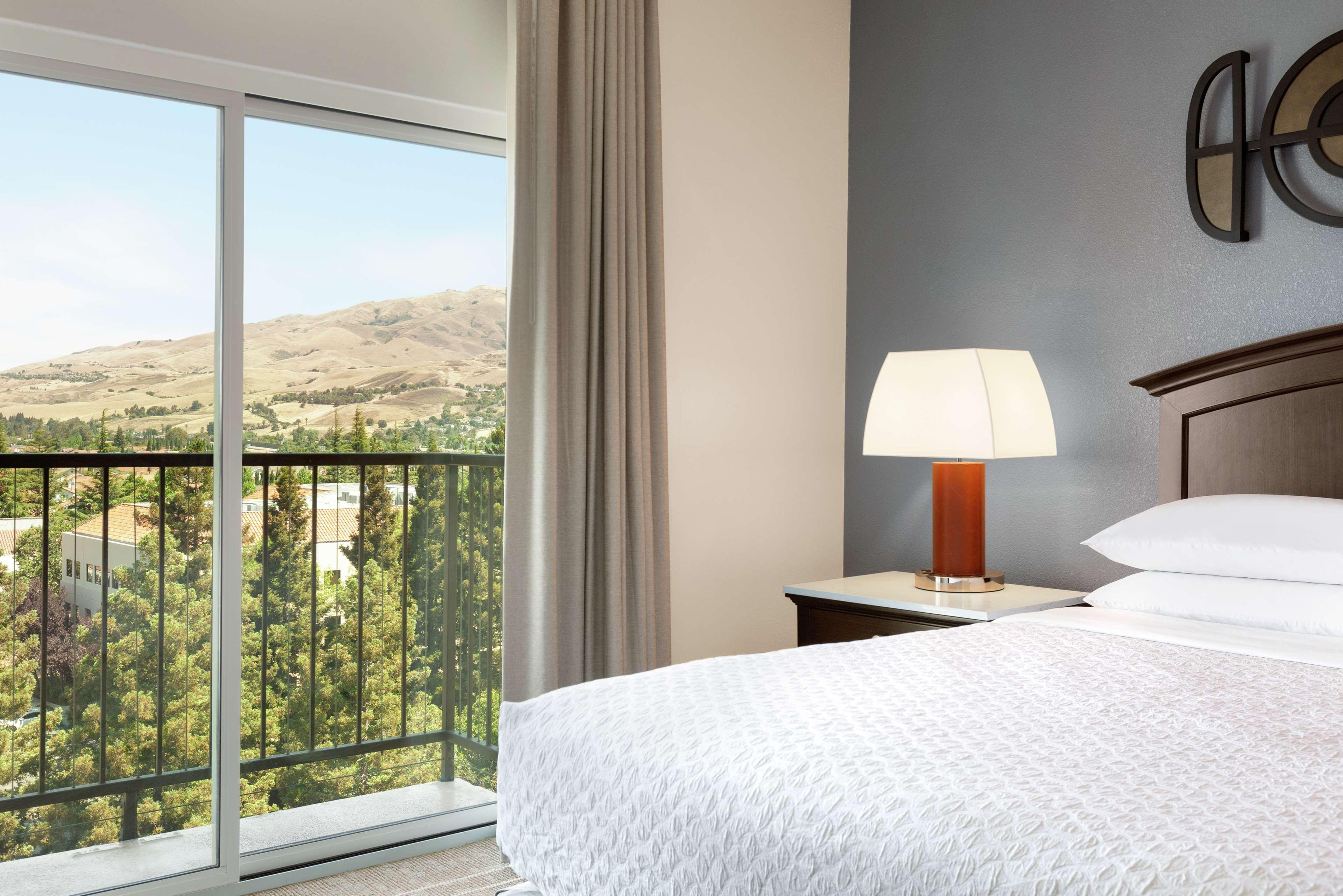 Suite King Bed Non Smoking