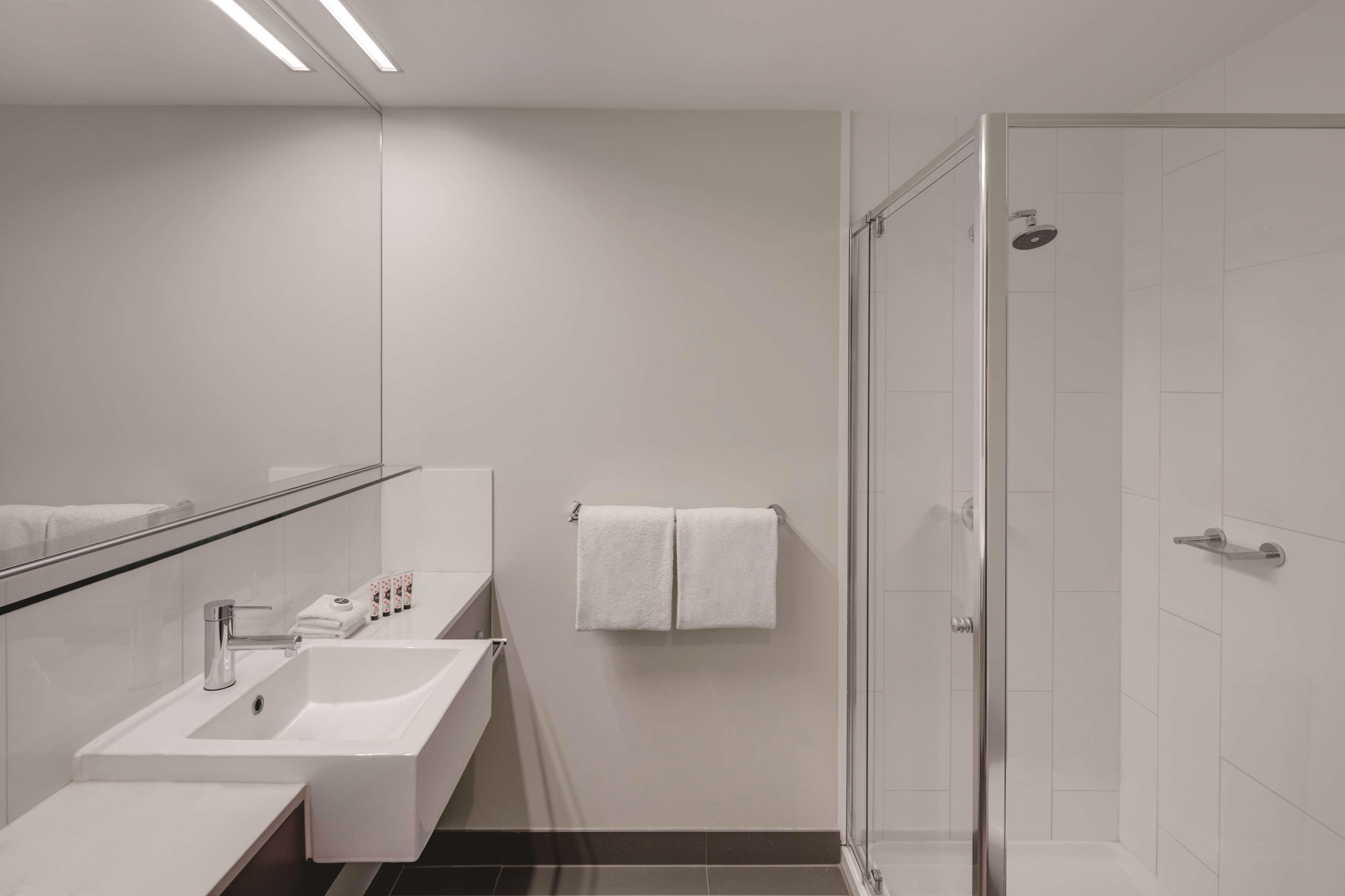 Twin Guest Room