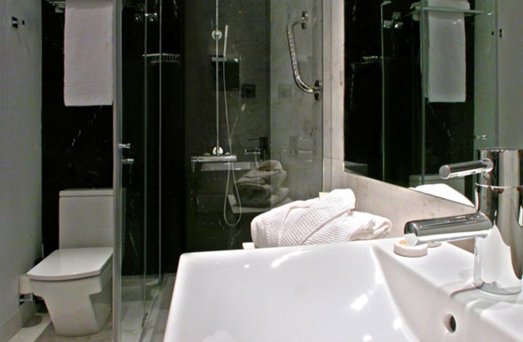 Family Room Three Beds