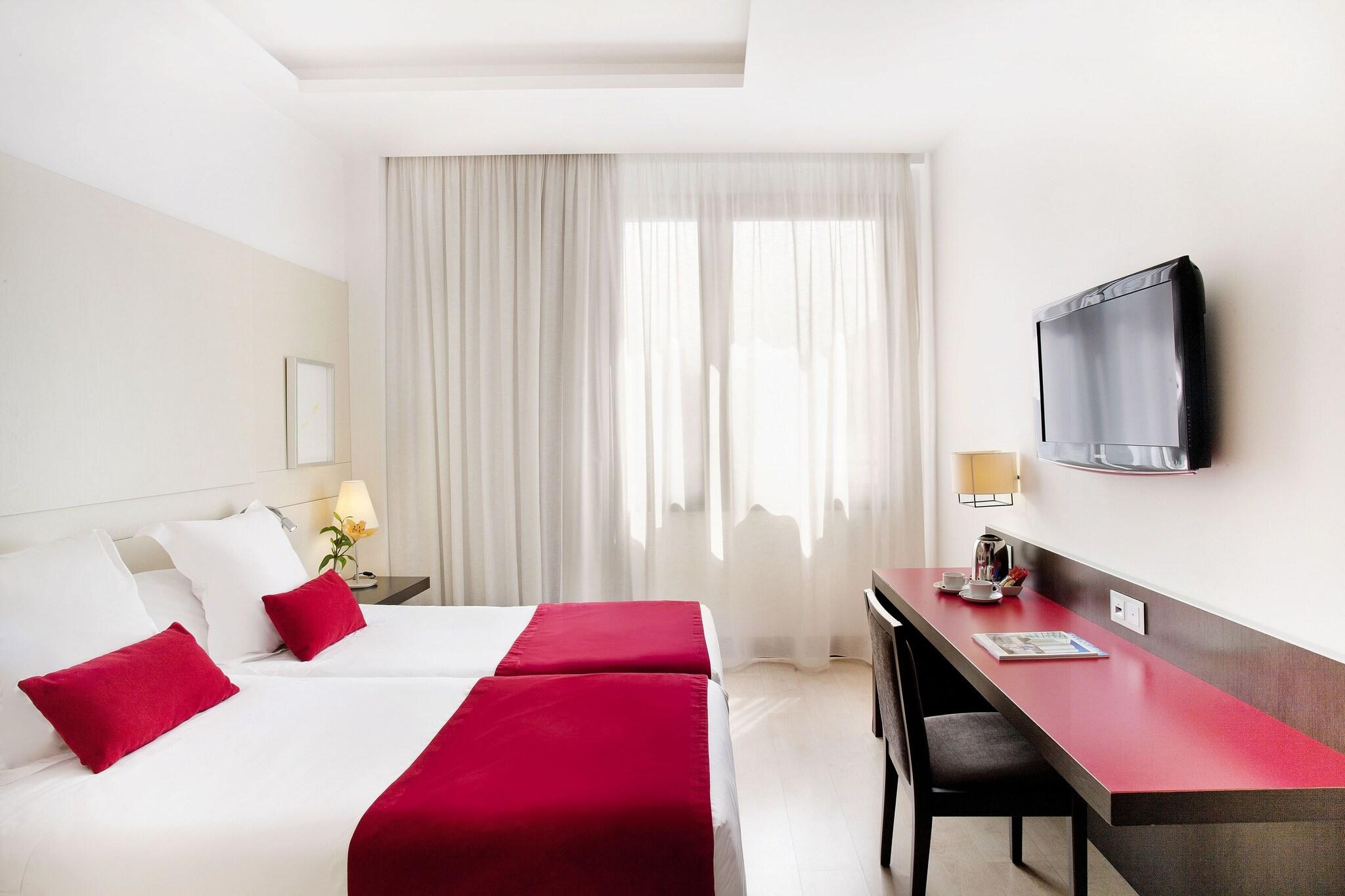 Family Room Three Beds