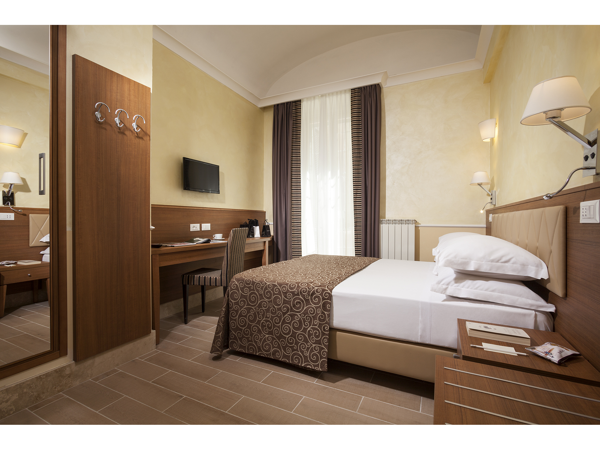 Double or Twin Annex