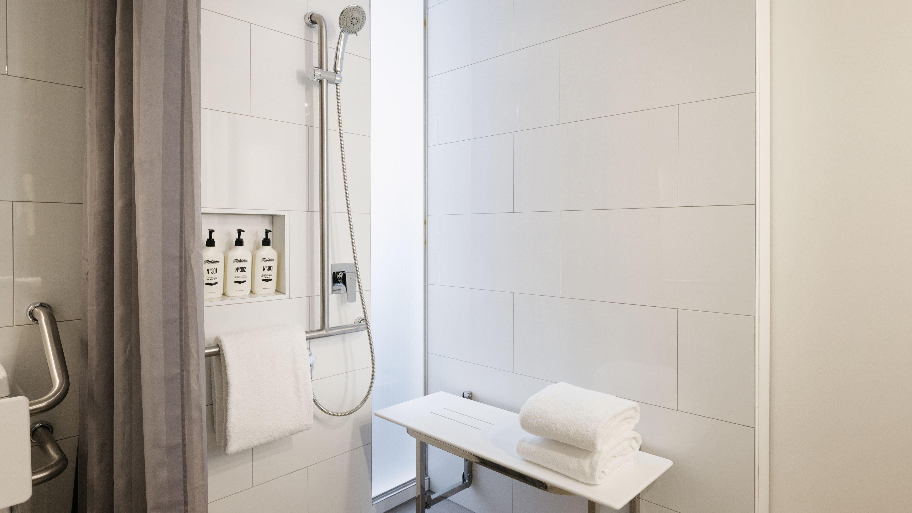 Double Accessible with Views