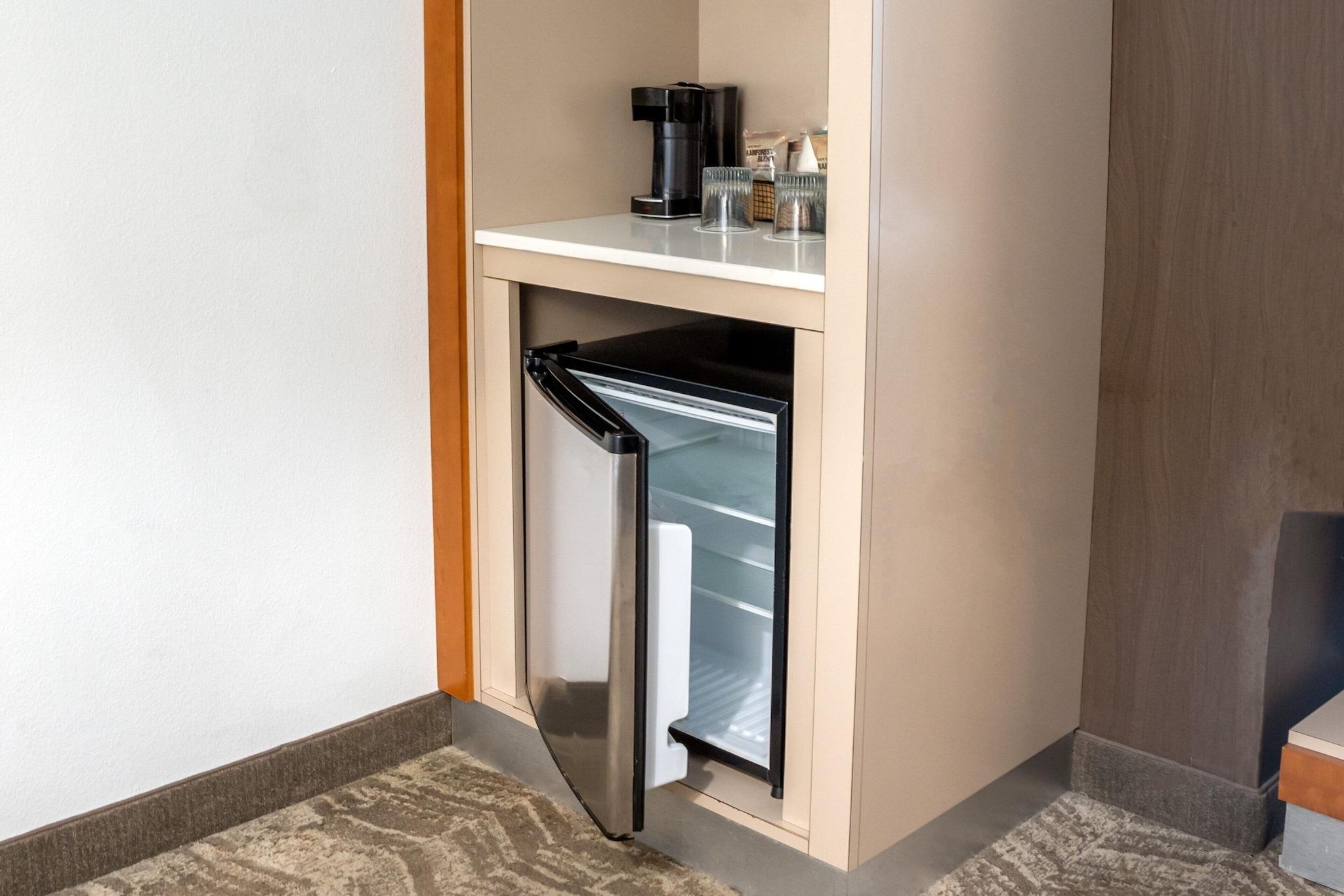 Studio Accessible-two Queen Beds