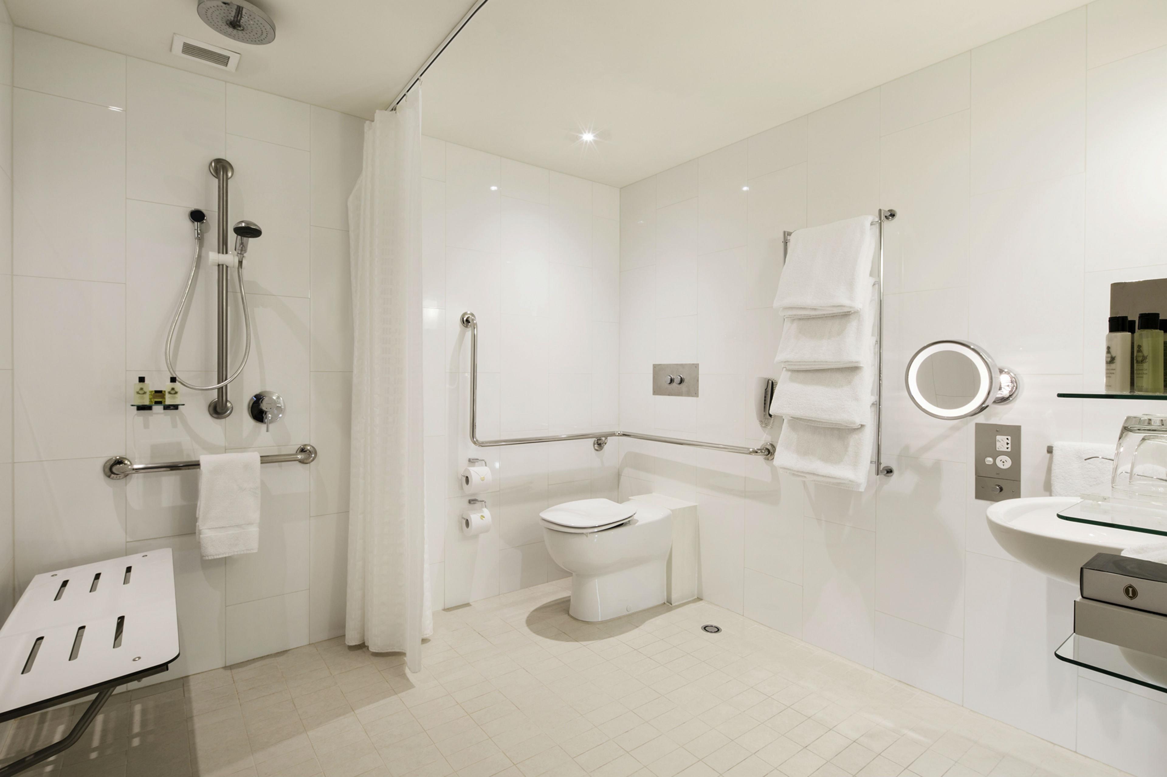 Double Accessible King Size Bed