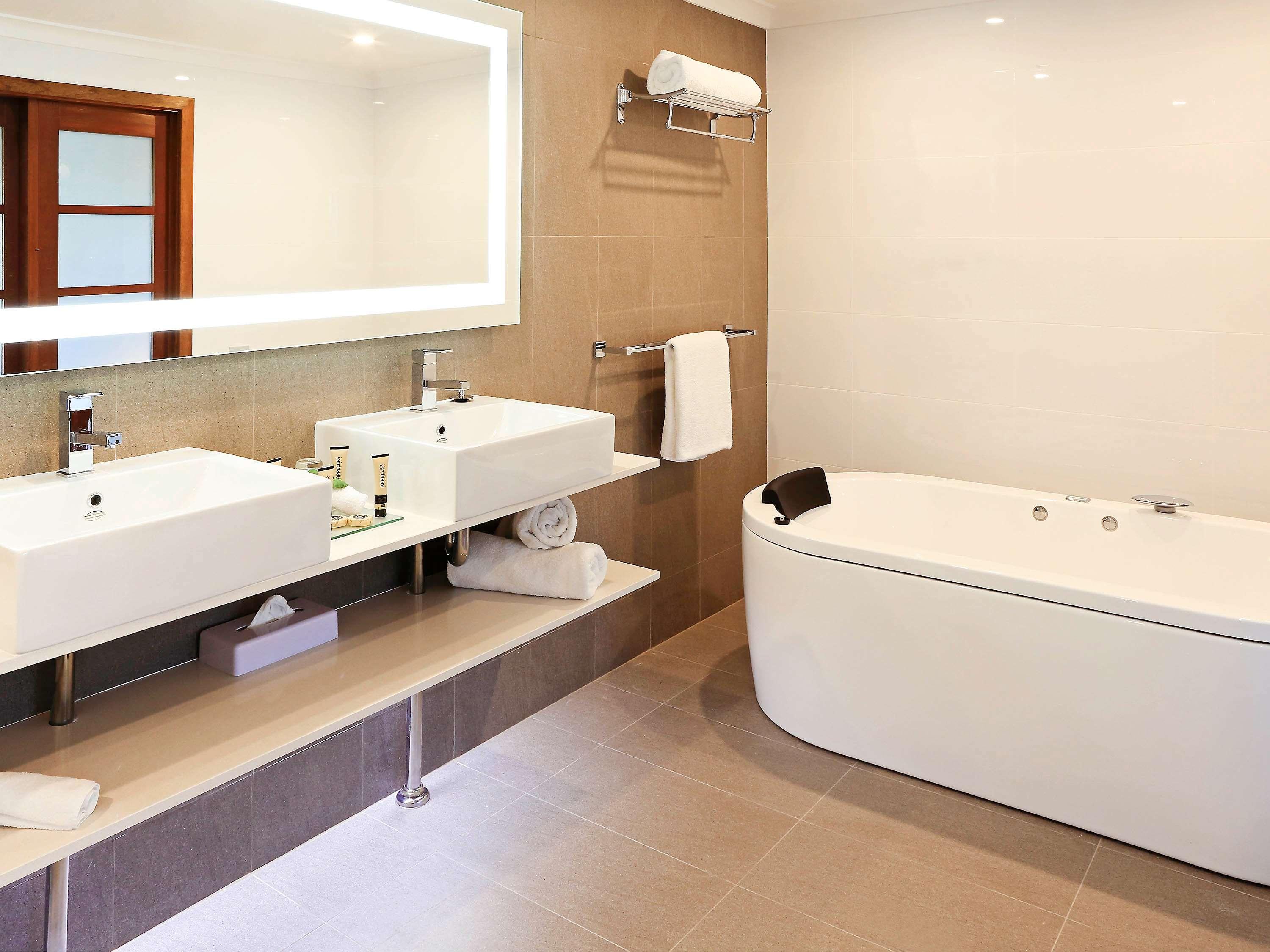 Suite Executive King Bed